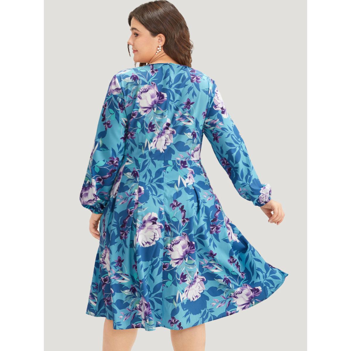 Plus Size Floral Print Pleated Flutter Zipper Dress Multicolor Women Office Elastic cuffs V-neck Long Sleeve Curvy Midi Dress BloomChic 18-20/2X Product Image
