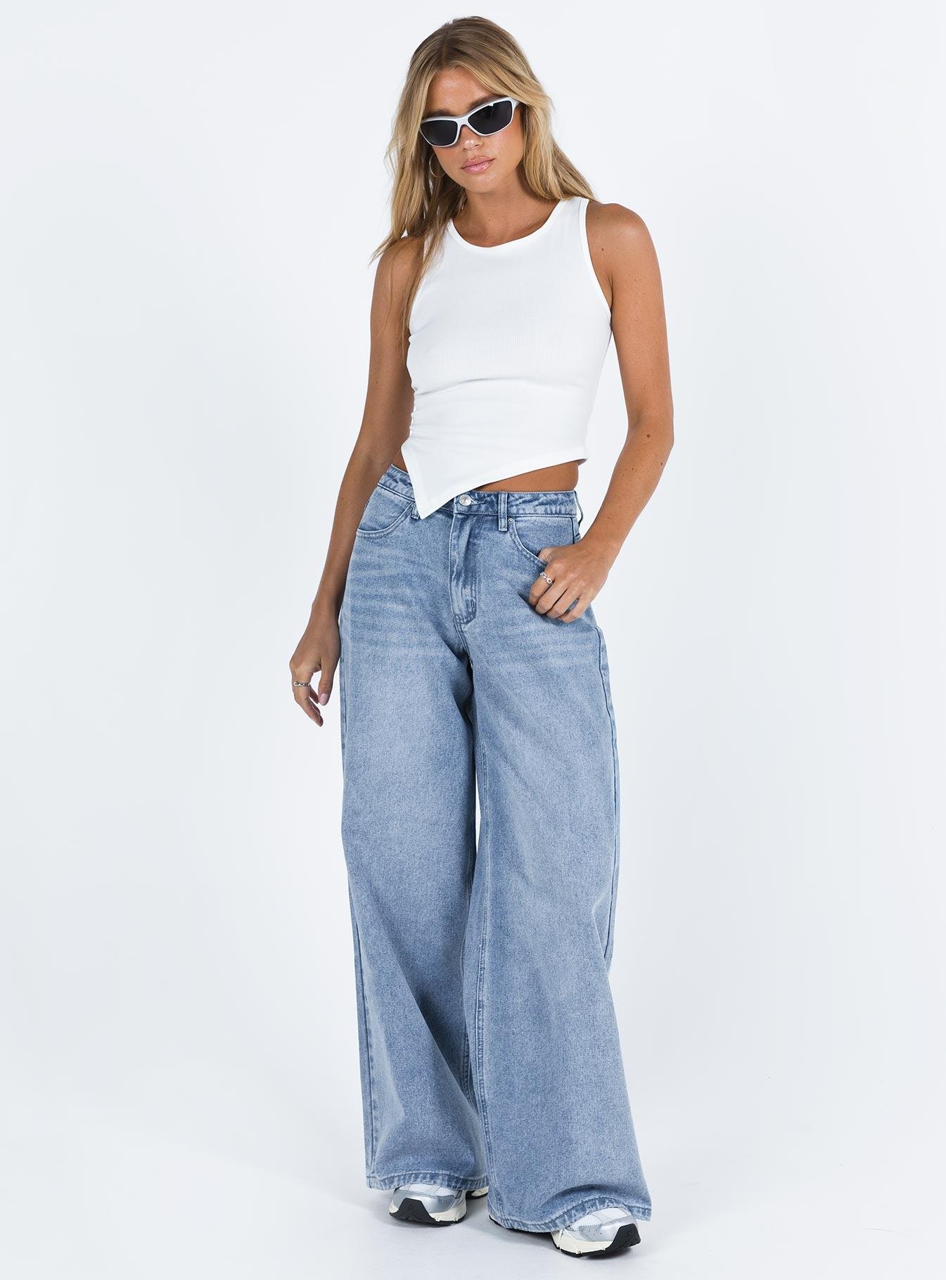 Naylor Mid Rise Wide Leg Jeans Light Blue Wash Product Image