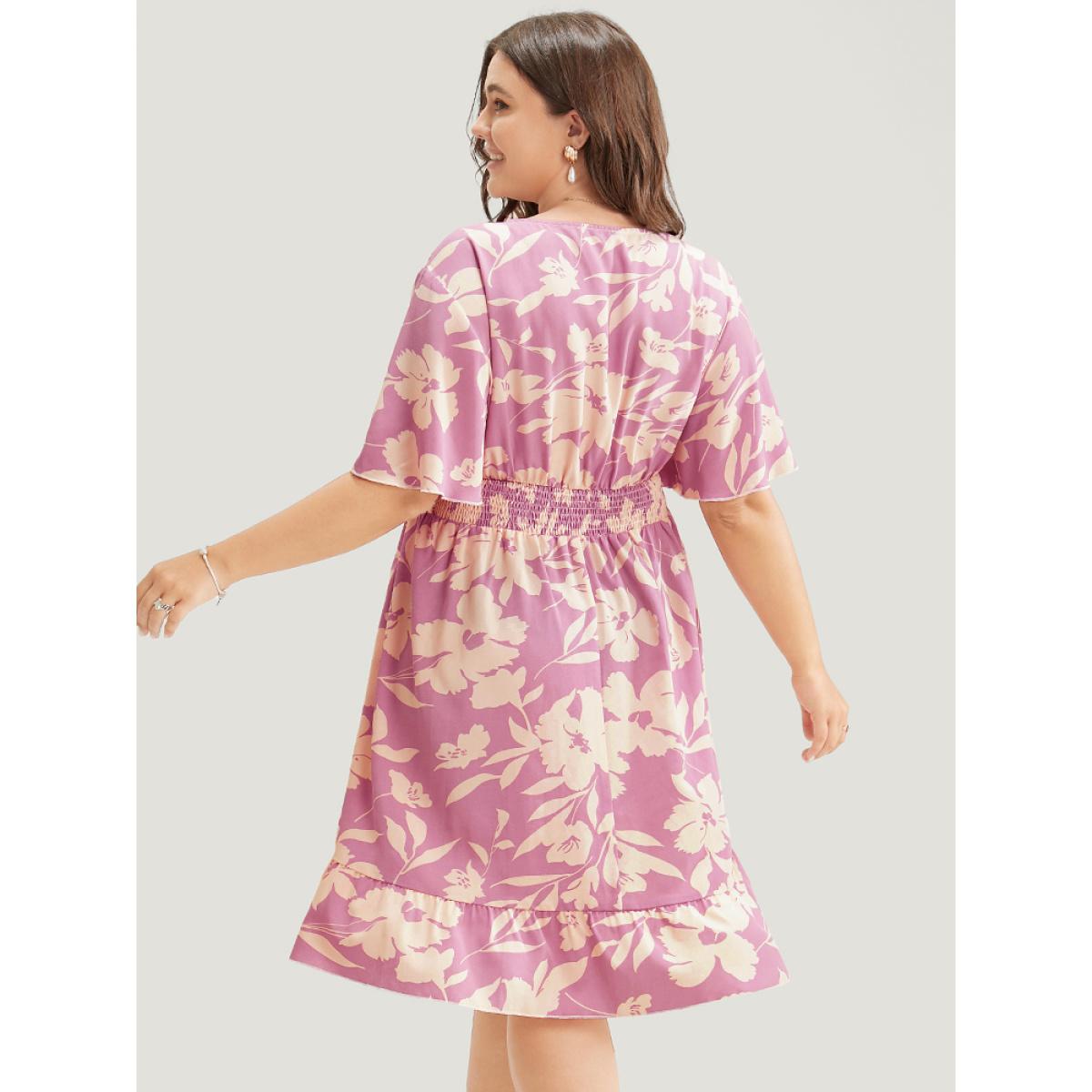 Plus Size Floral Surplice Neck Flutter Pocket Shirred Knee Dress Lilac Women Elegant Pocket V-neck Short sleeve Curvy Knee Dress BloomChic 10/M Product Image