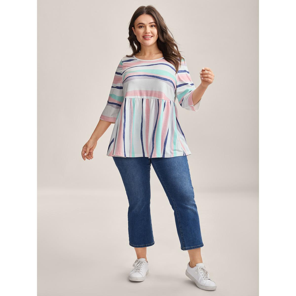 Plus Size Color Contrast Seven-Quarter Sleeve T-Shirt Multicolor Women Gathered Round Neck Casual T-shirts BloomChic 18-20/2X Product Image