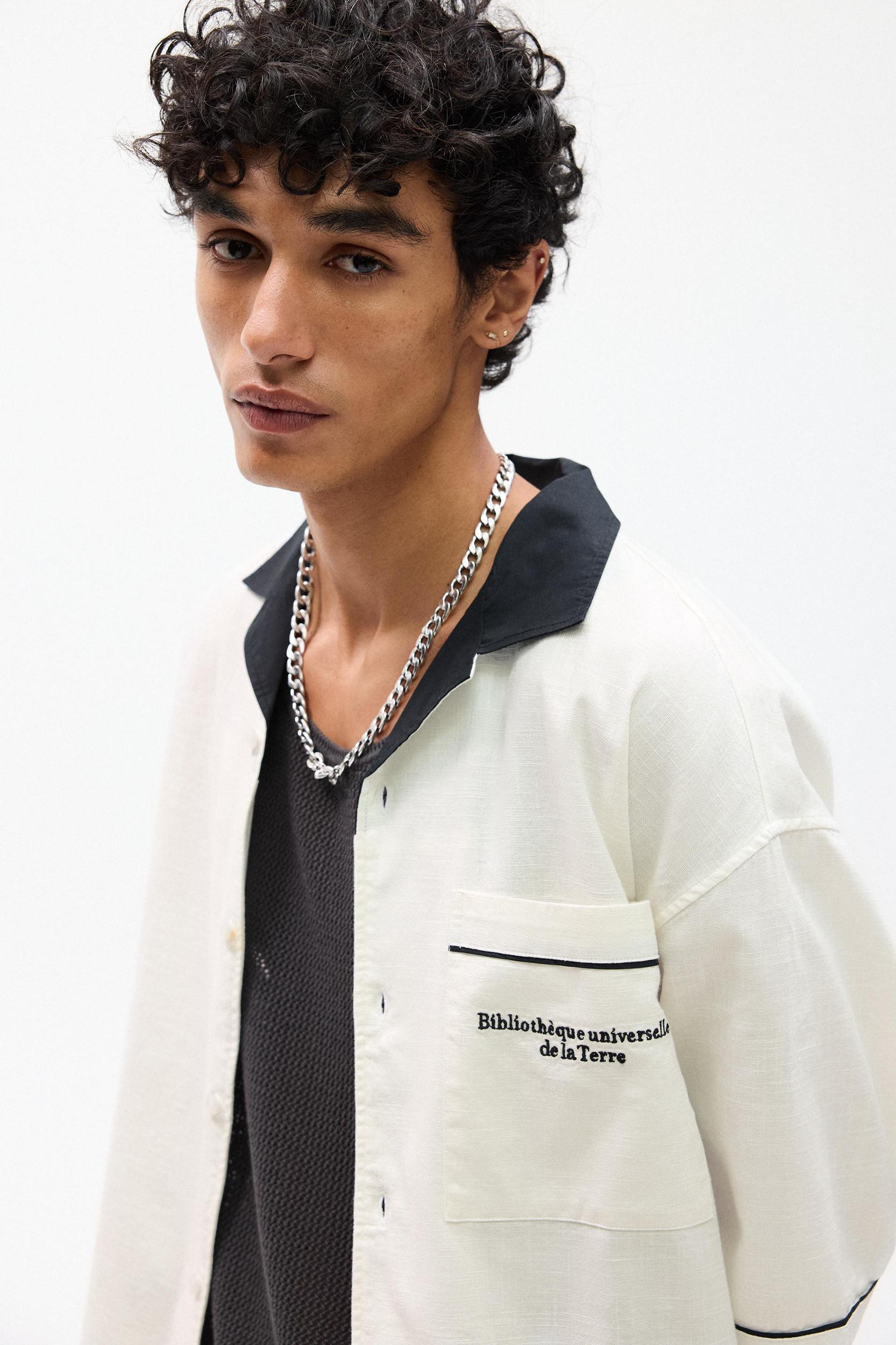 Bowling shirt with floral graphic Product Image