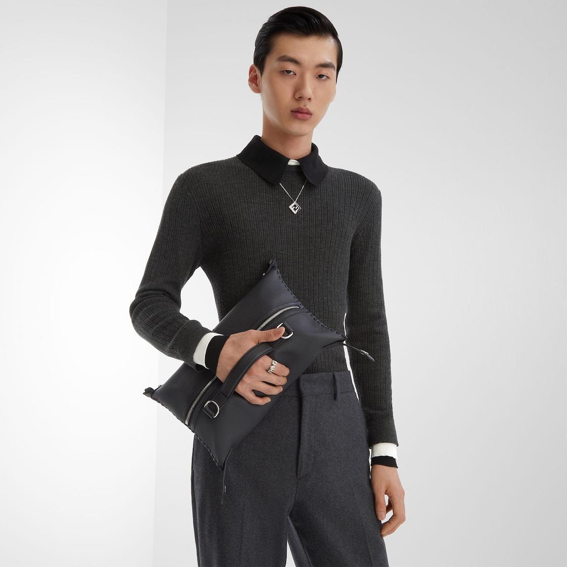 Selleria Fendi Siesta SmallBlack leather Selleria bag with 266 hand-sewn topstitches Product Image