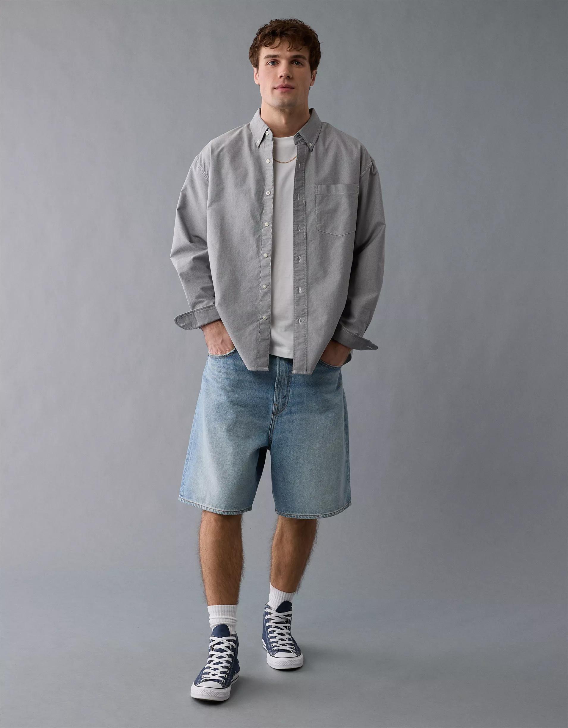 AE Everyday Relaxed Oxford Button-Up Shirt Product Image