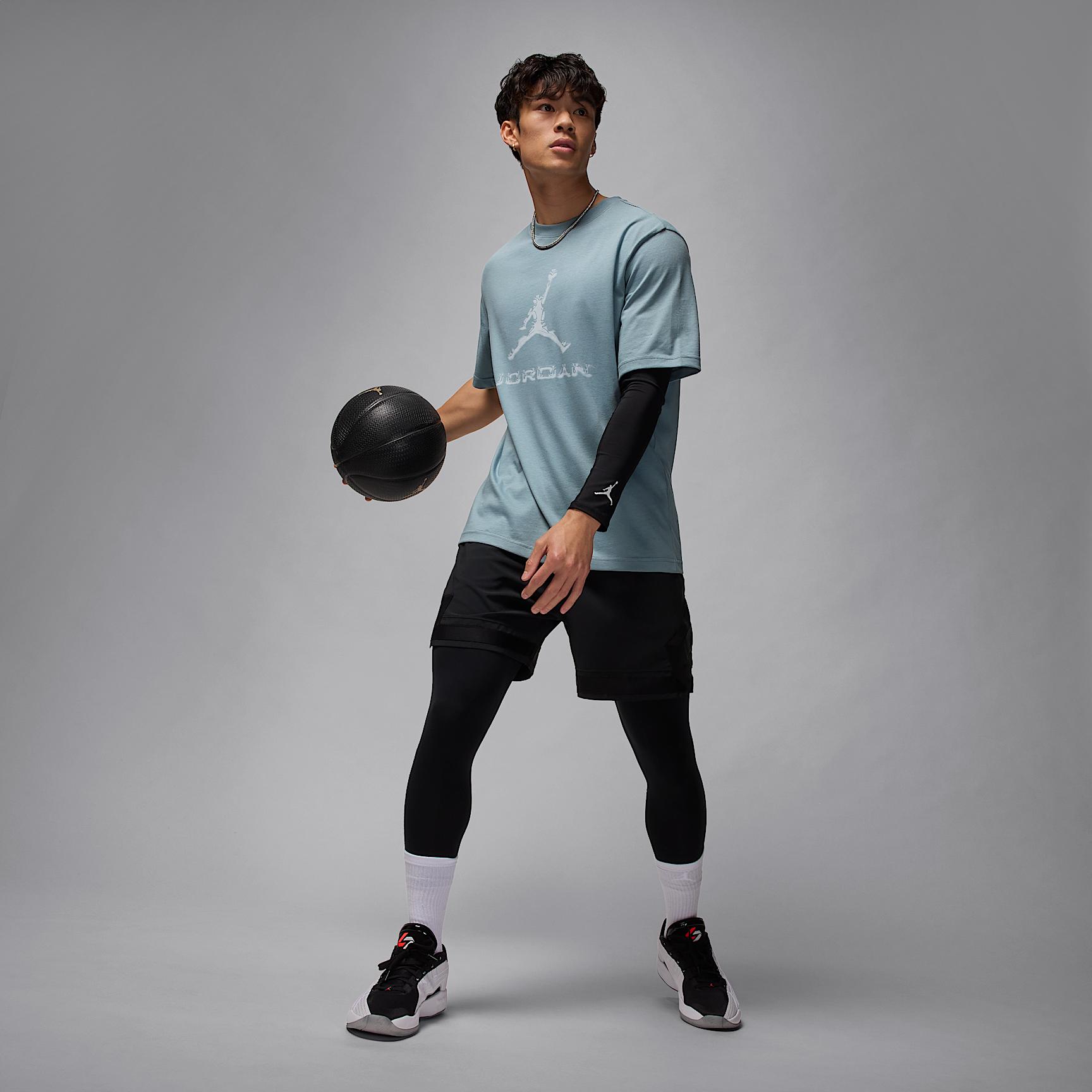 Mens Jordan Sport Dri-FIT T-Shirt | HQ9091-041 Product Image