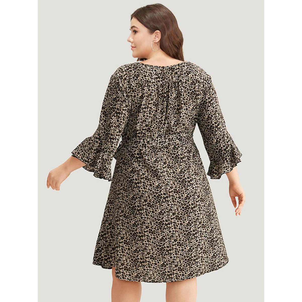 Plus Size Leopard Print Belted Notched Pocket Dress Leopard Women Vacation Belted Notched collar Elbow-length sleeve Curvy Knee Dress BloomChic 30/6X Product Image