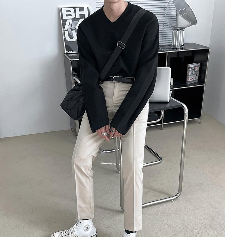 RT No. 3139 V-NECK LONGSLEEVE SHIRT Product Image