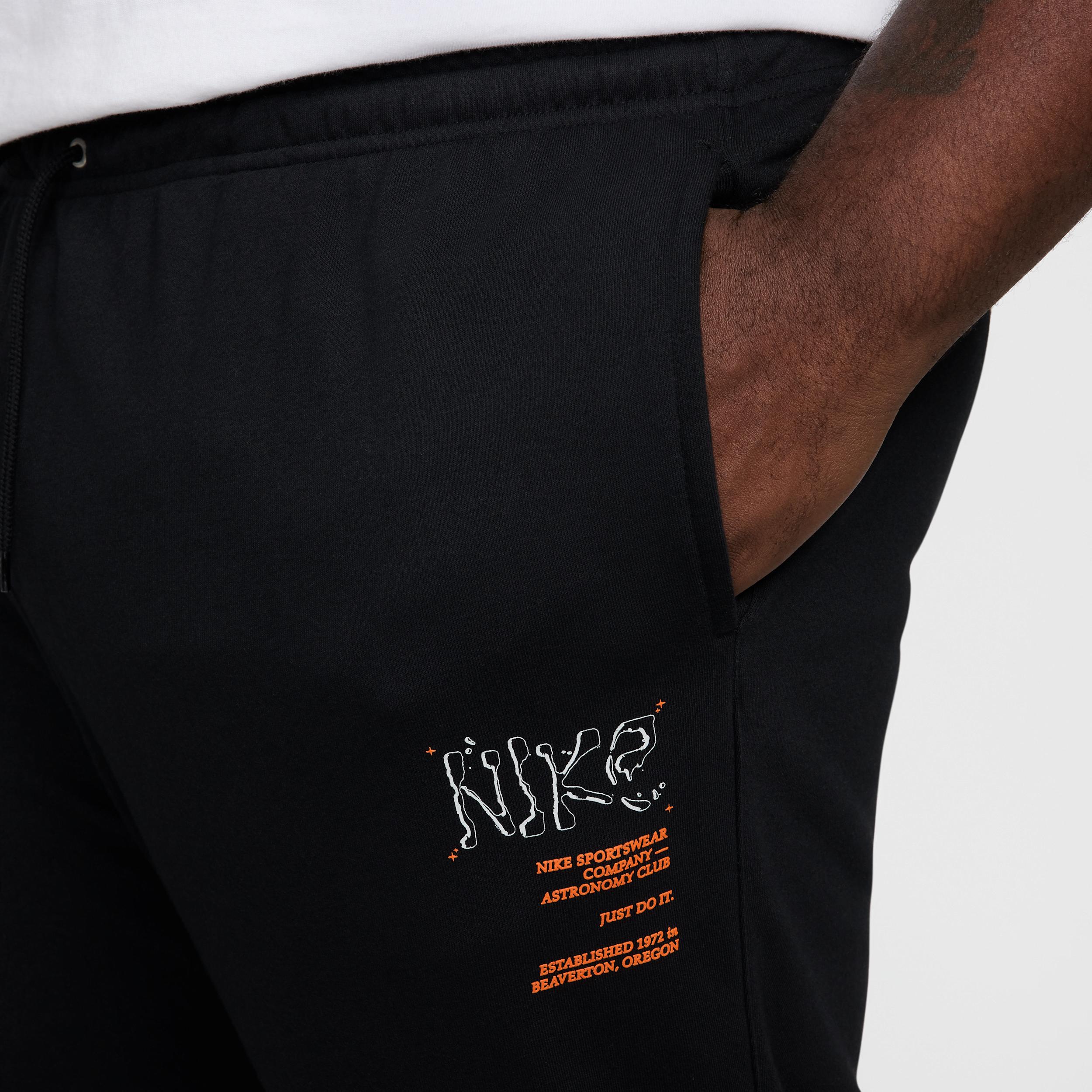 Nike Club Men's French Terry Joggers Product Image