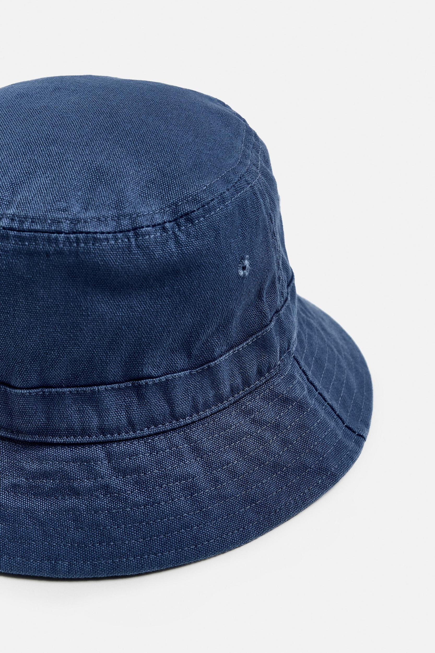 WASHED BUCKET HAT Product Image