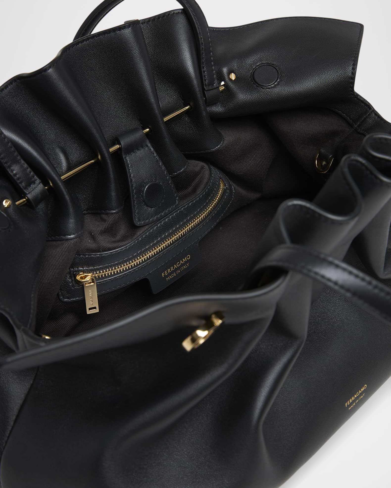 Medium Gancio Piercing Shoulder Bag Product Image