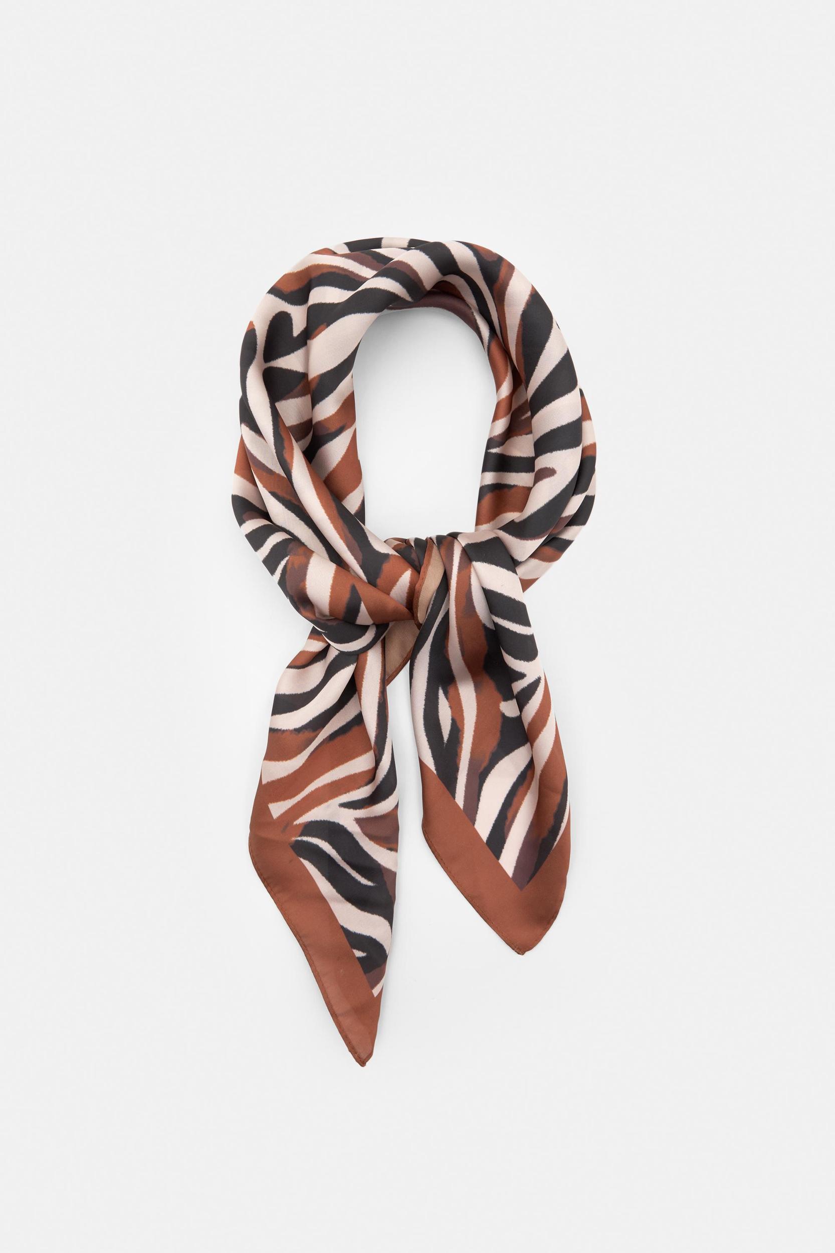 Animal print bandanna scarf Product Image