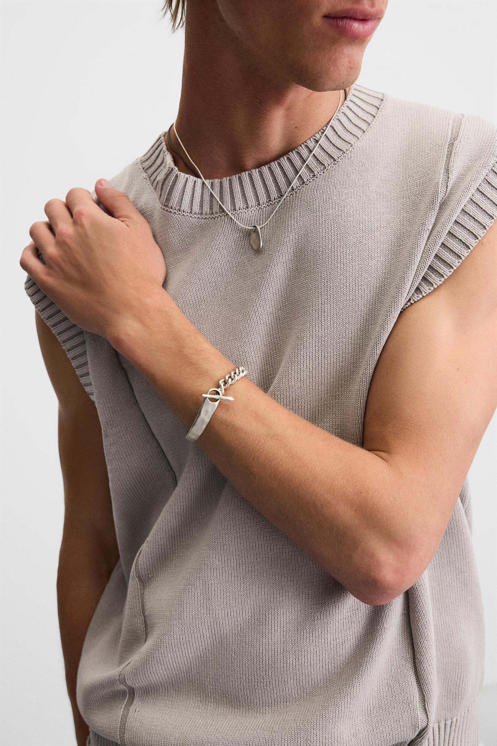 LINK BRACELET Product Image