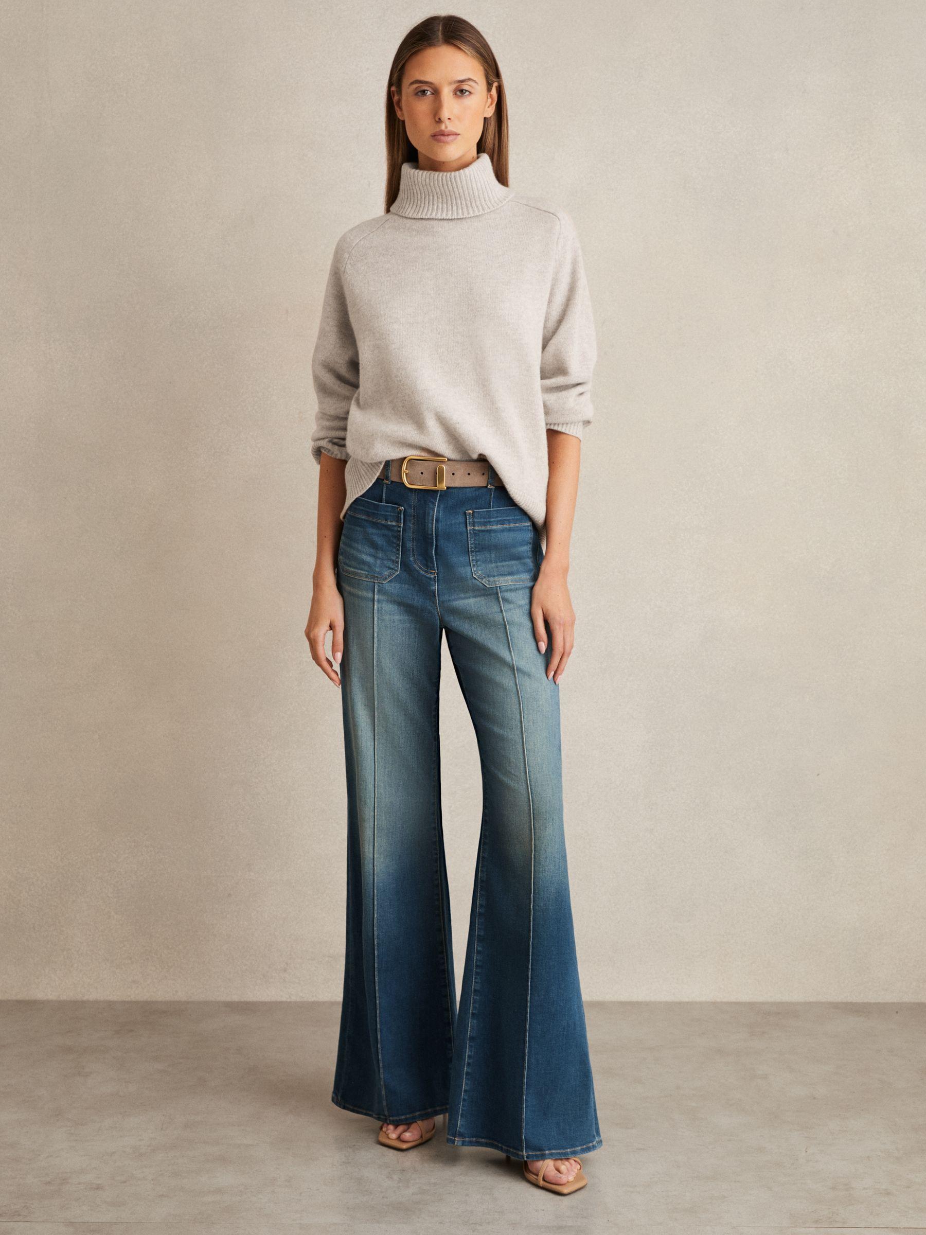 Wool-Cashmere Roll-Neck Jumper in Oatmeal Product Image