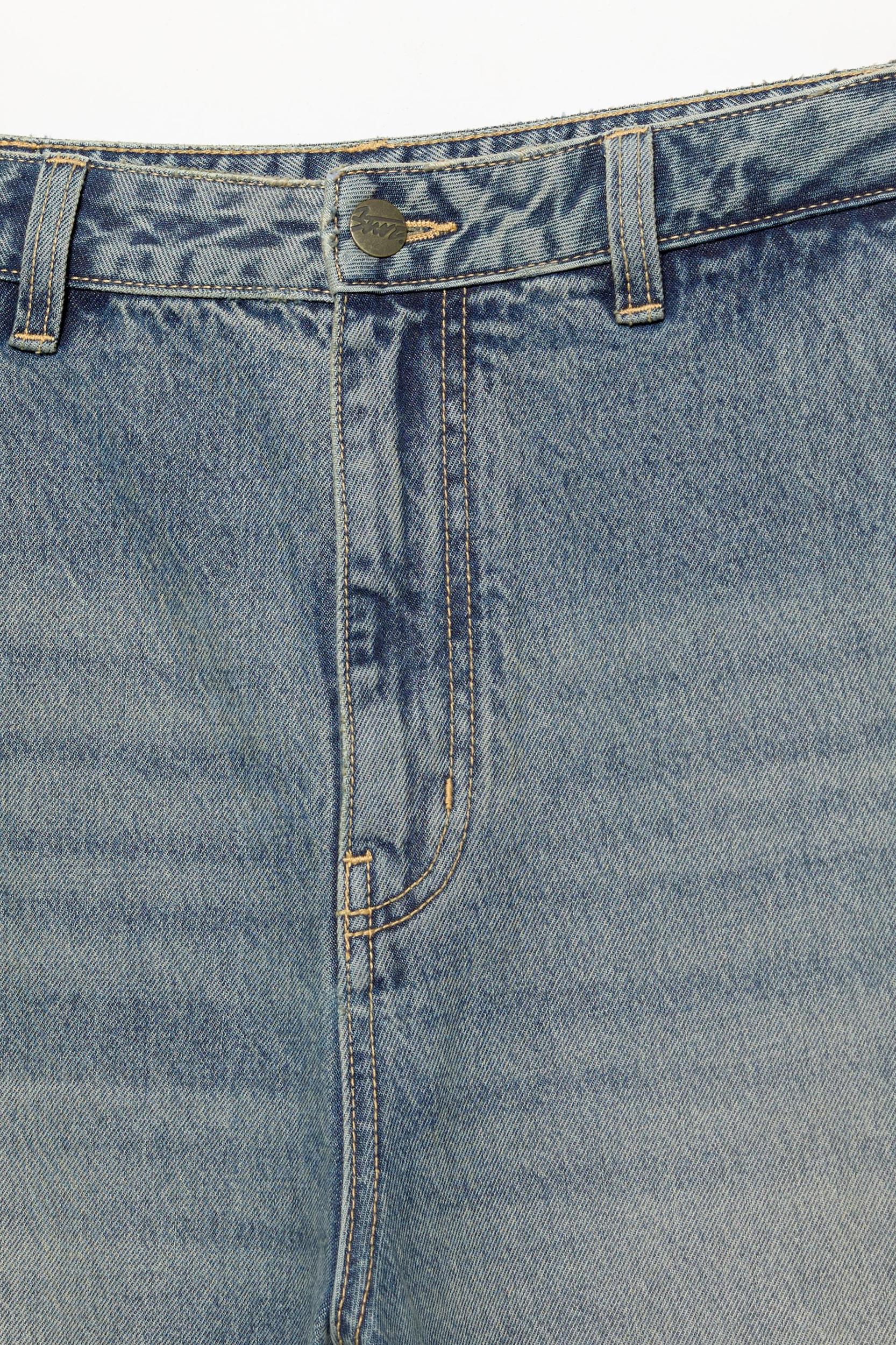 Skater jeans Product Image