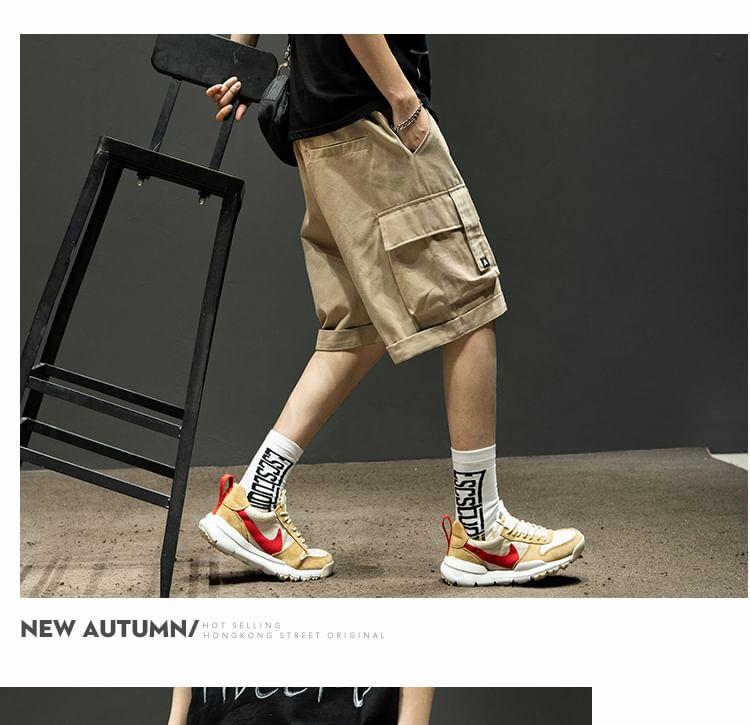 Mid Rise Letter Embroidered Cargo Shorts Product Image