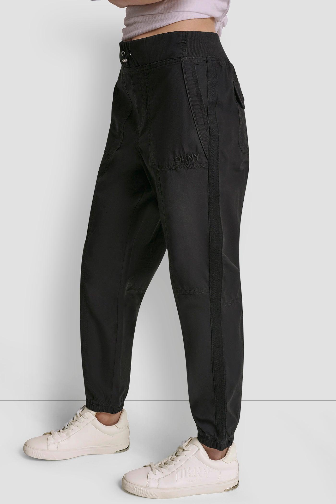 HIGH-RISE SLIM UTILITY JOGGER Product Image