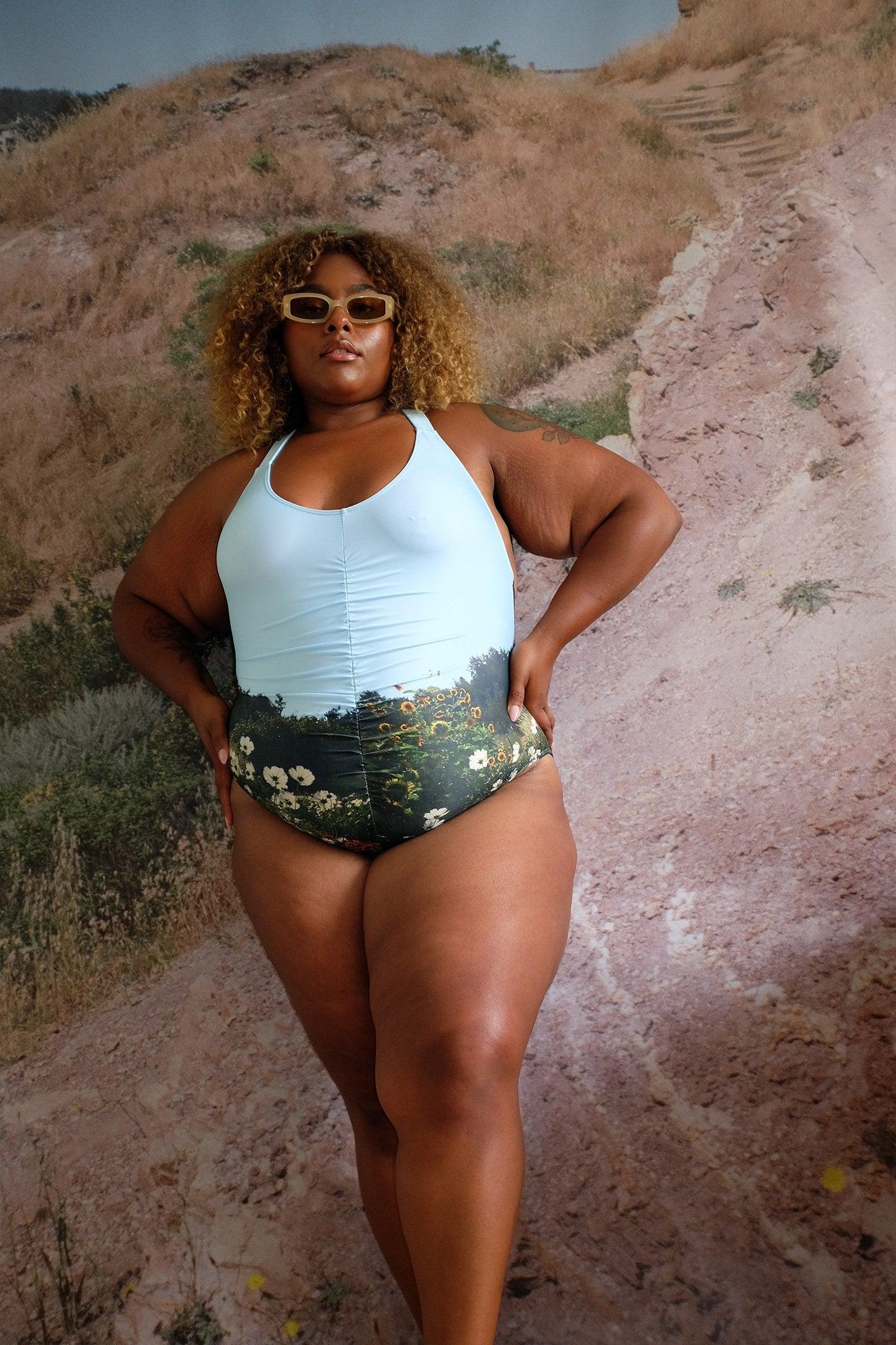 Porto Suit - Daisy Farm Product Image