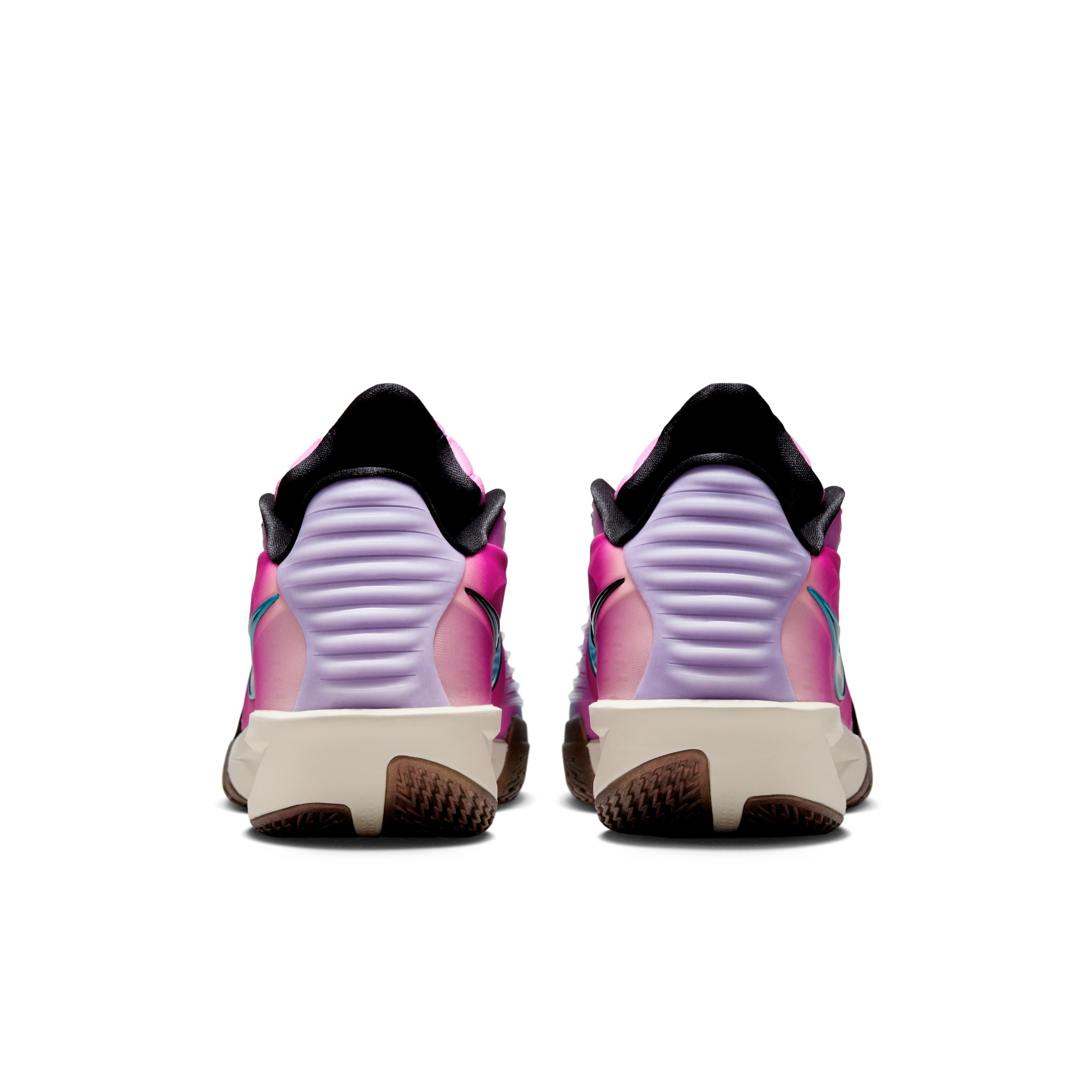 Nike Men's G.T. Cut 3 Turbo Basketball Shoes Product Image