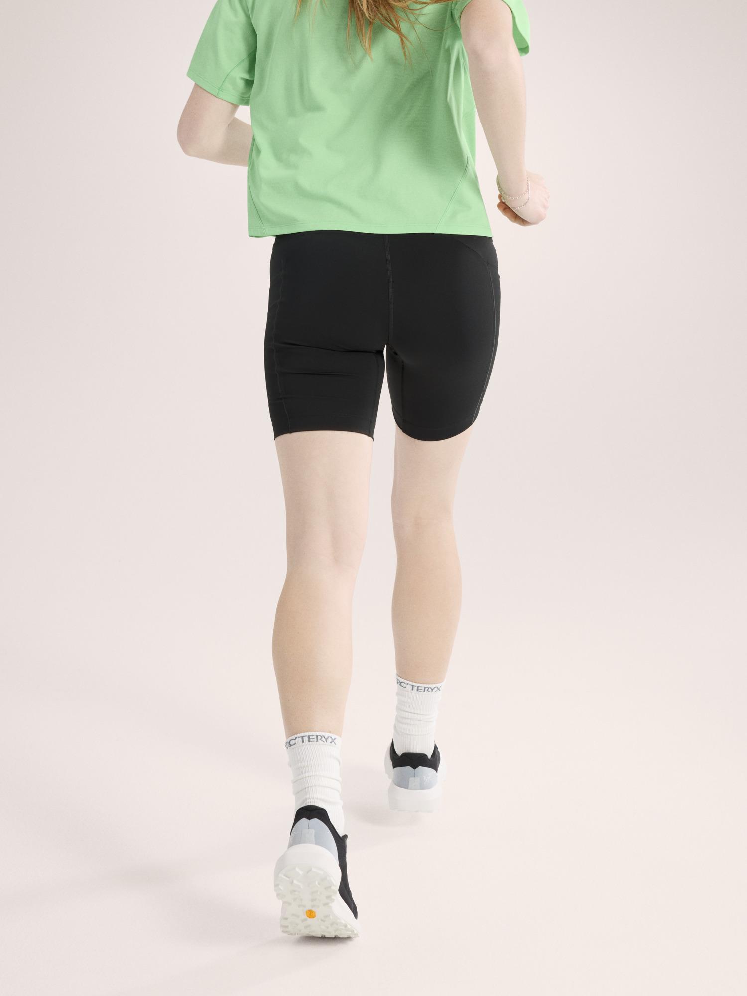 Essent High-Rise Utility Short 8" Women's Product Image