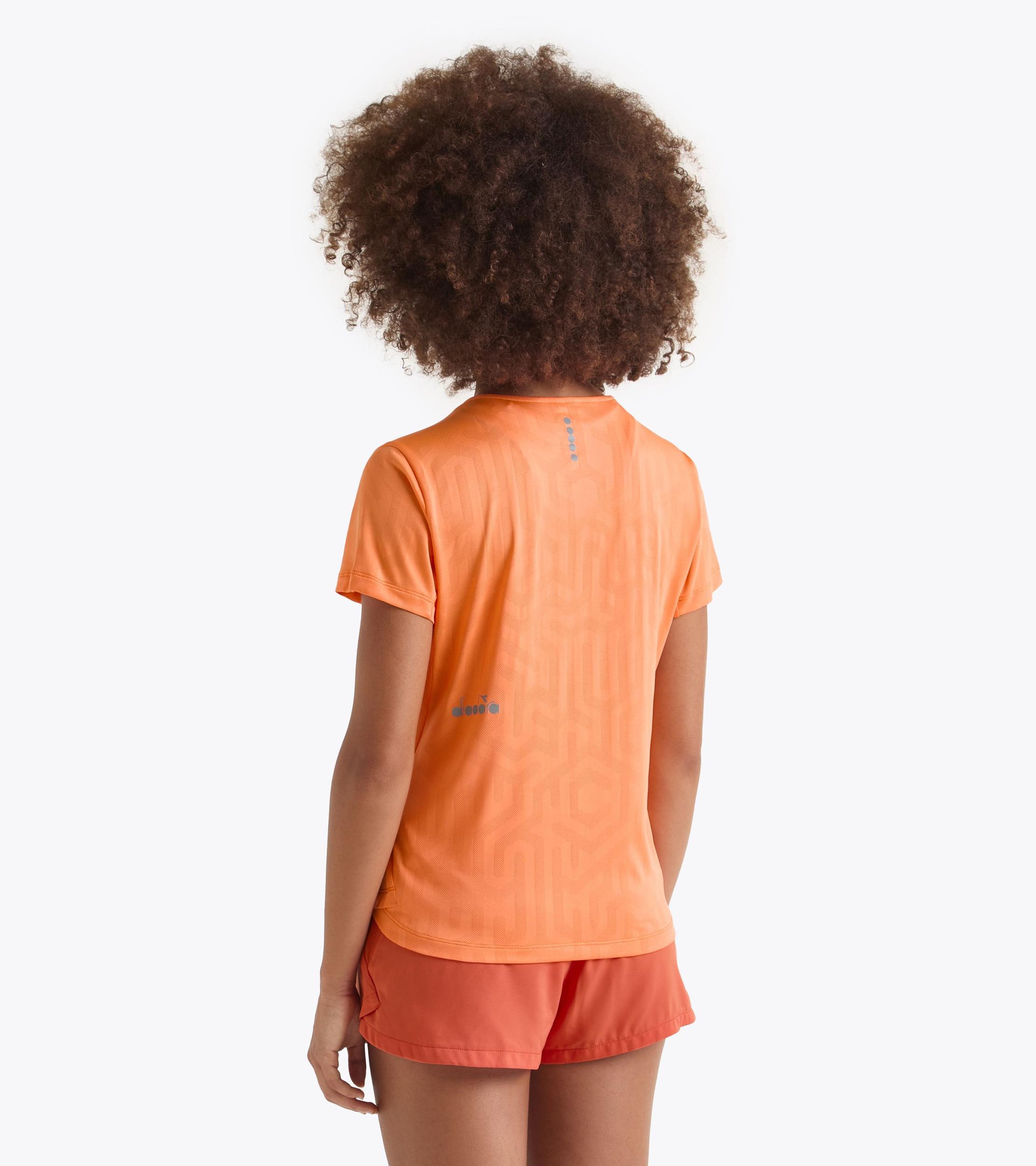 L. SUPER LIGHT SS T-SHIRT Product Image