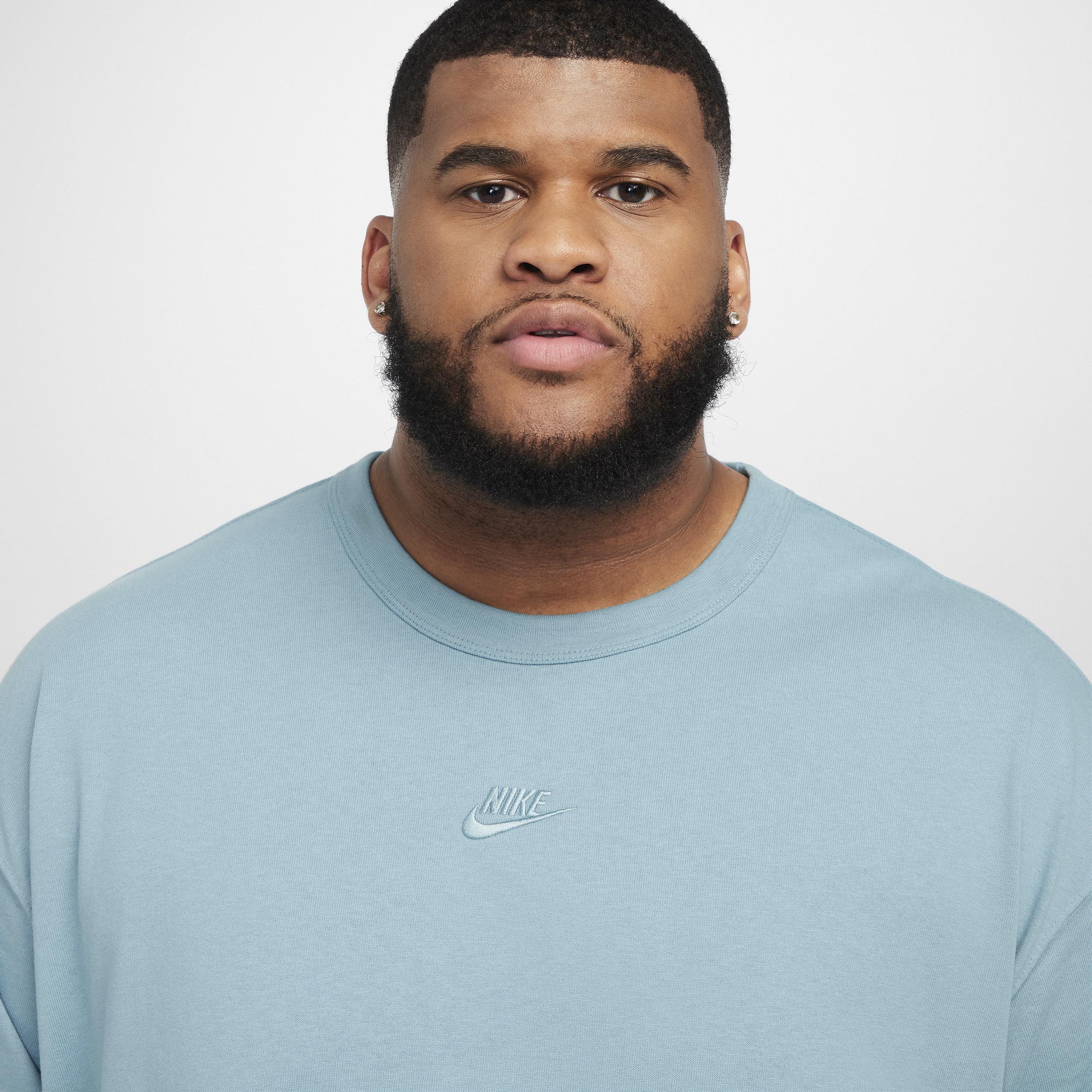 Mens Nike Sportswear Premium Essentials Long-Sleeve T-Shirt Product Image