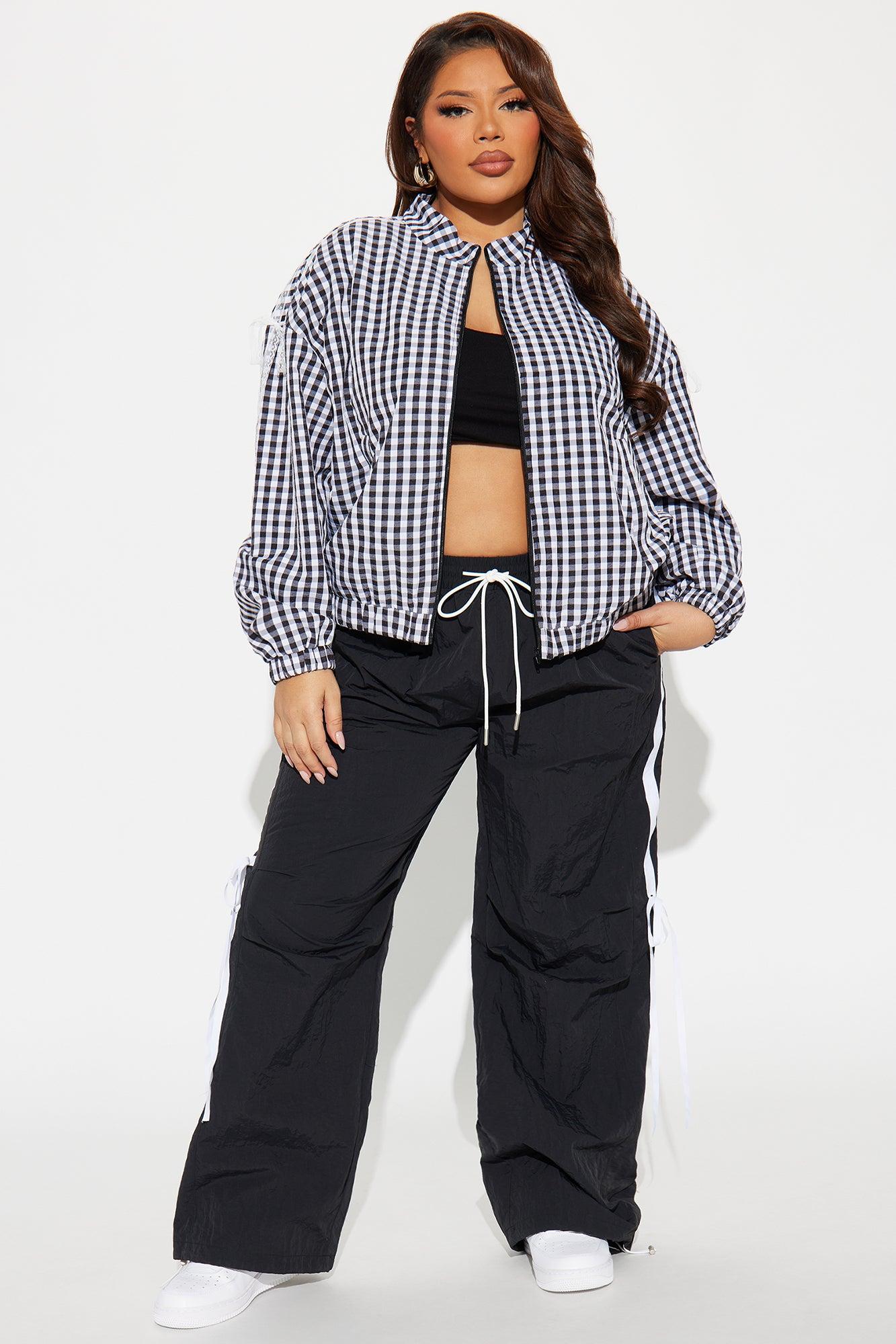 Lacey Drift Windbreaker Jacket - Black/White Product Image