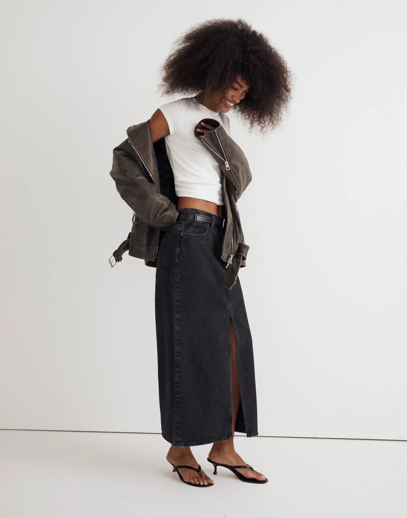 Denim Mid-Rise Maxi Skirt in Lunar Wash Product Image