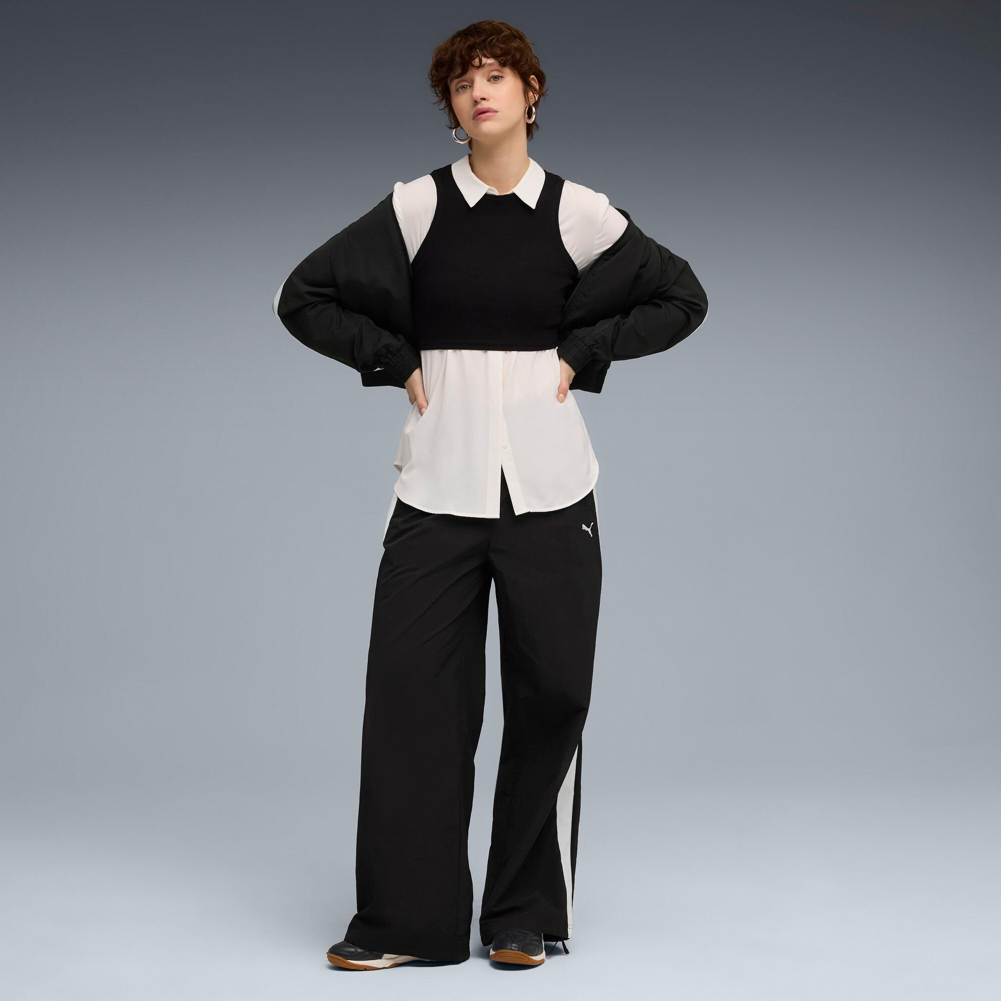 T7 Relaxed Track Pants Women Product Image