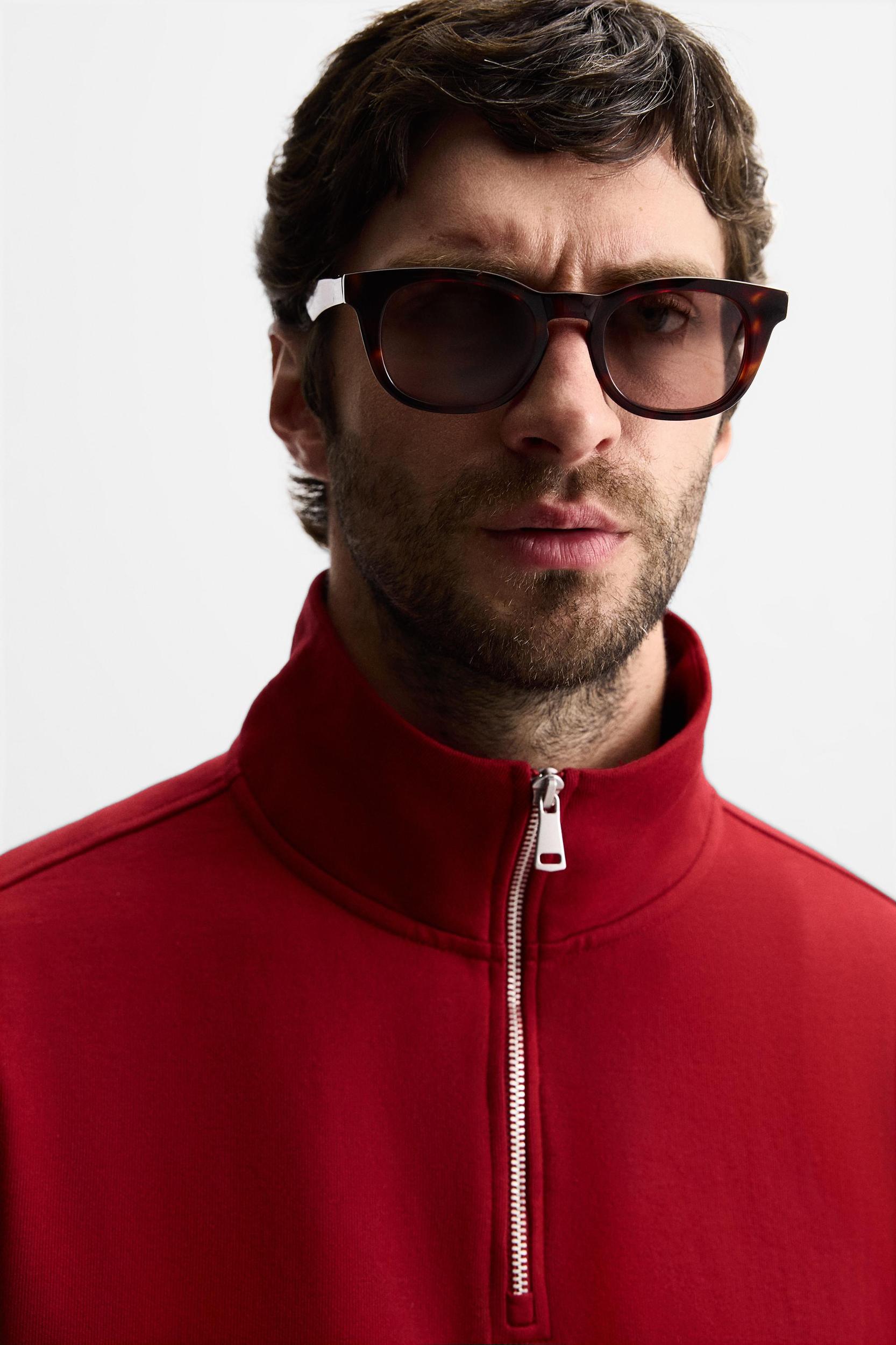 BASIC QUARTER-ZIP SWEATSHIRT Product Image