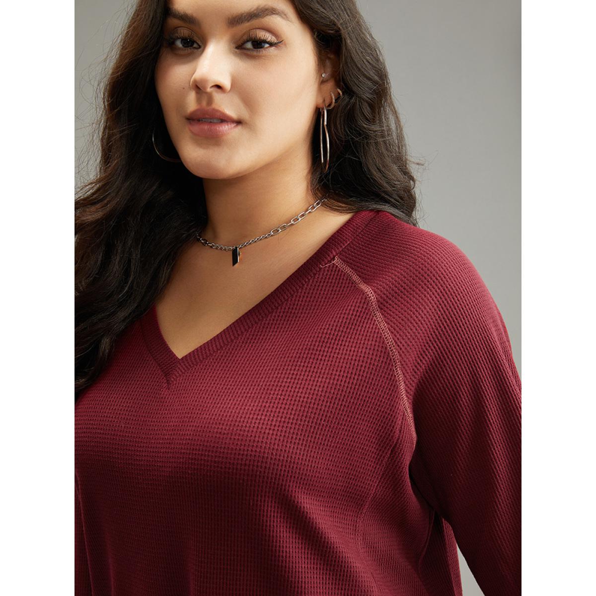 Plus Size Plain Textured Stitch Raglan Sleeve Sweatshirt Women Burgundy Casual Plain V-neck Everyday Sweatshirts BloomChic 12/L Product Image