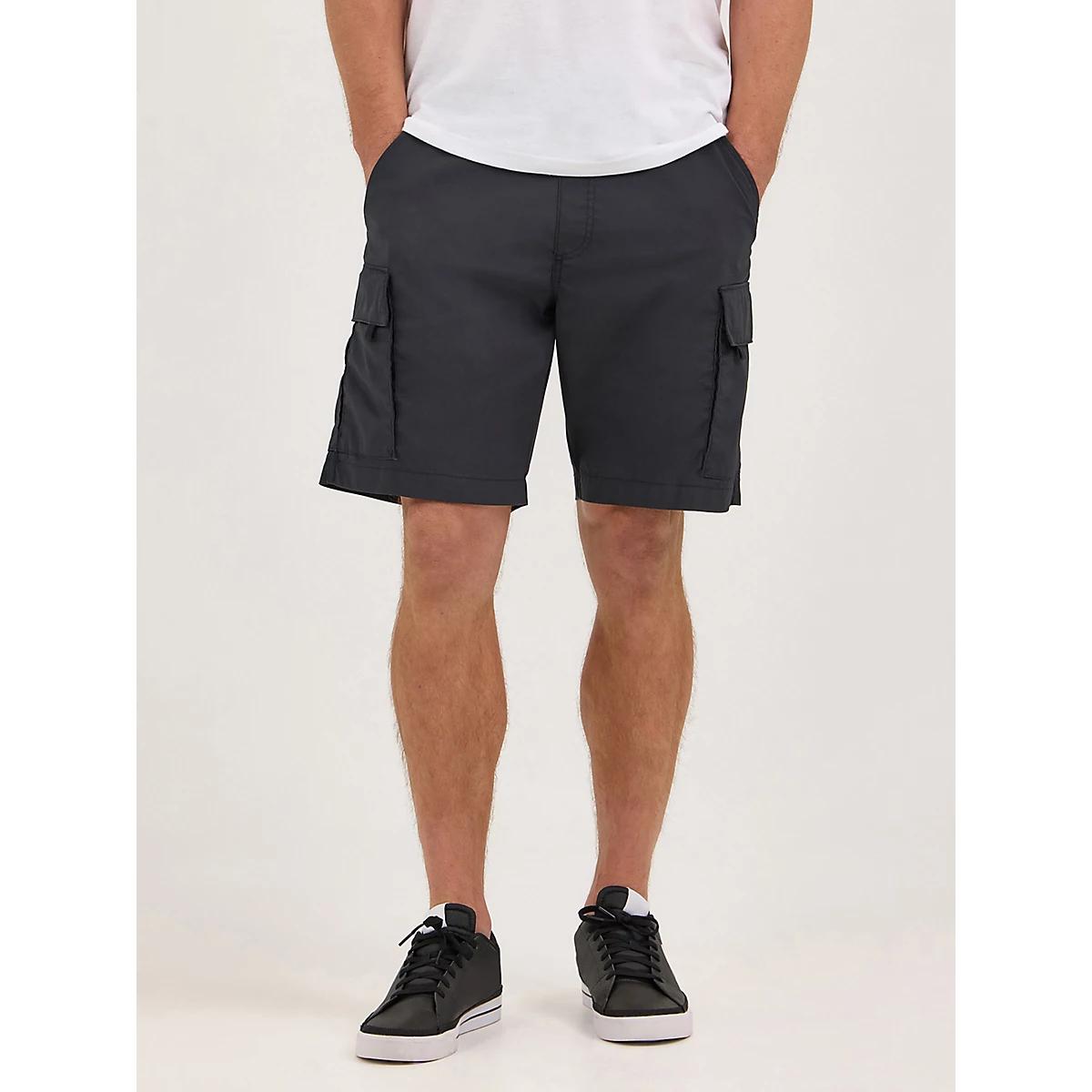 Men's Cargo Pull On Short in Prairie Sand Product Image