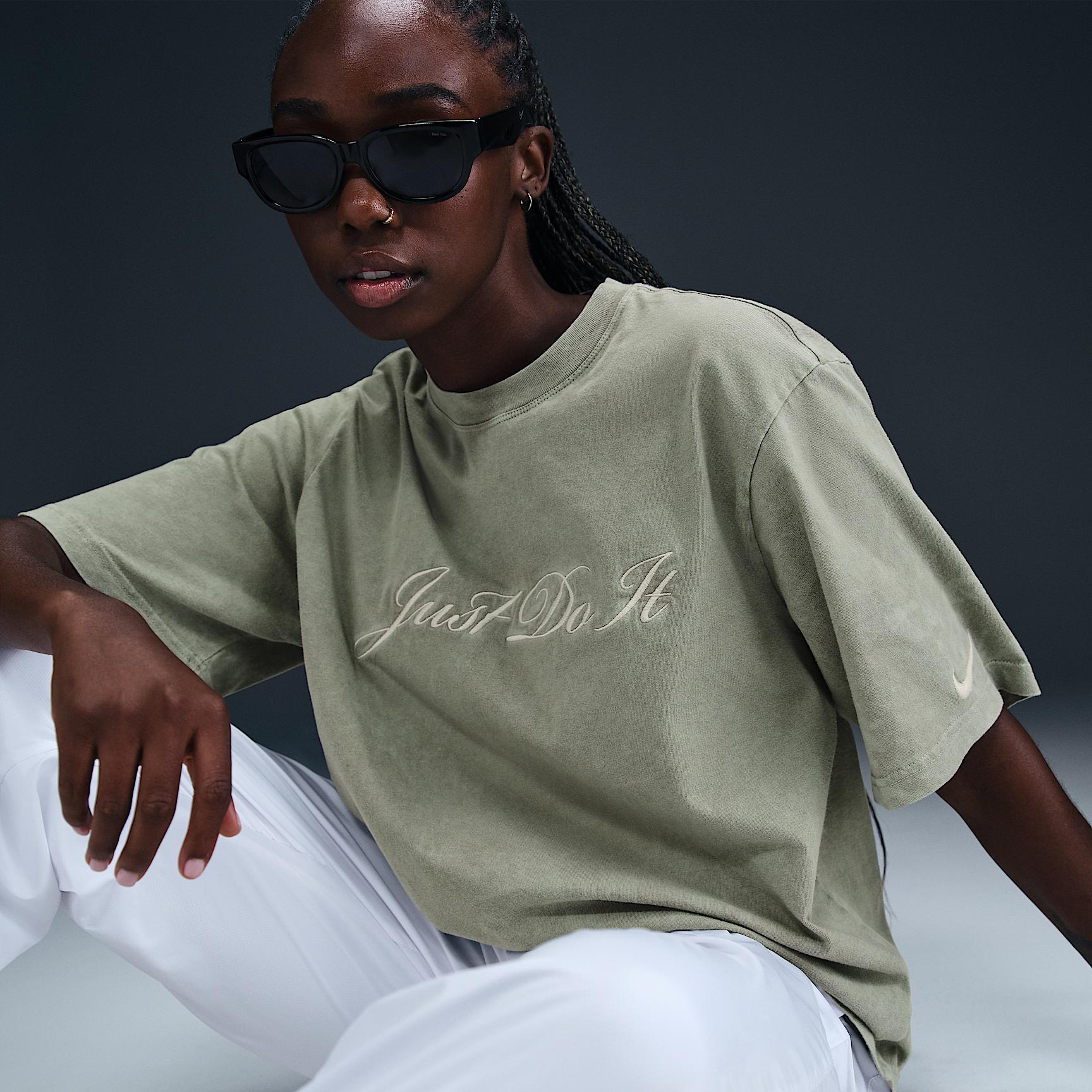 Nike Sportswear Women's T-Shirt Product Image