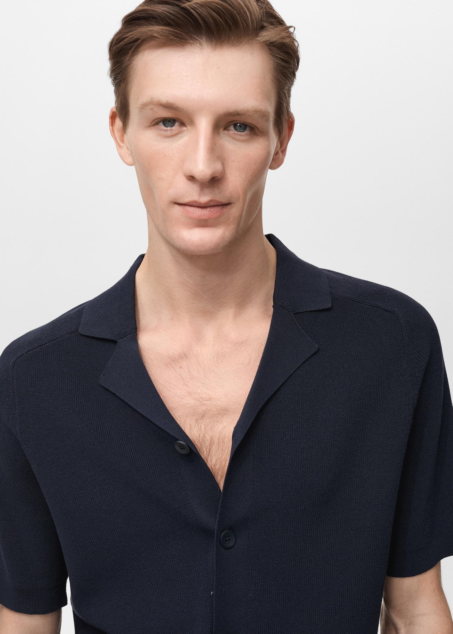 Fine knit shirt - Men | MANGO USA Product Image