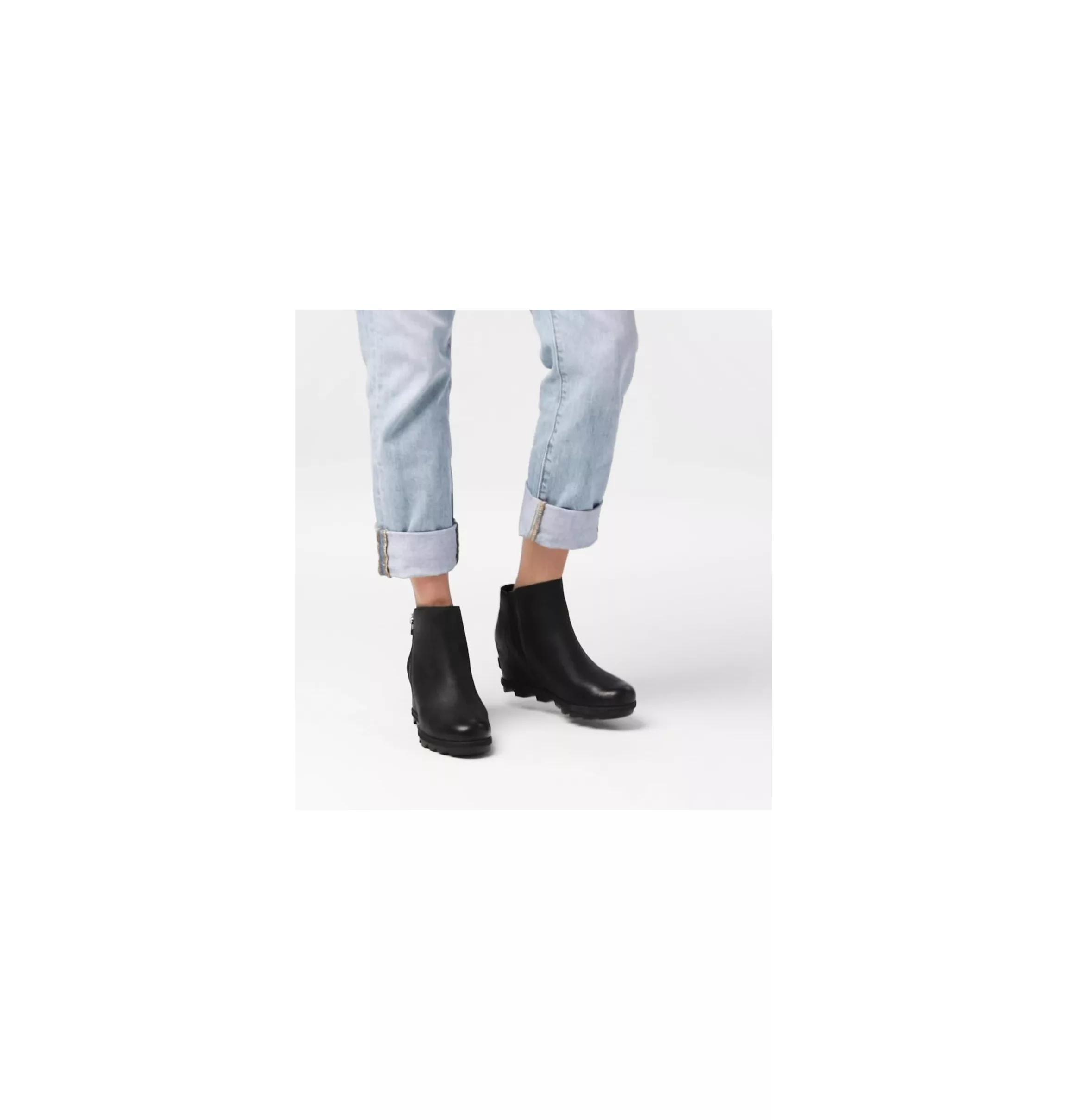 Women's Joan Of Arctic™ Wedge II Zip Bootie  Product Image