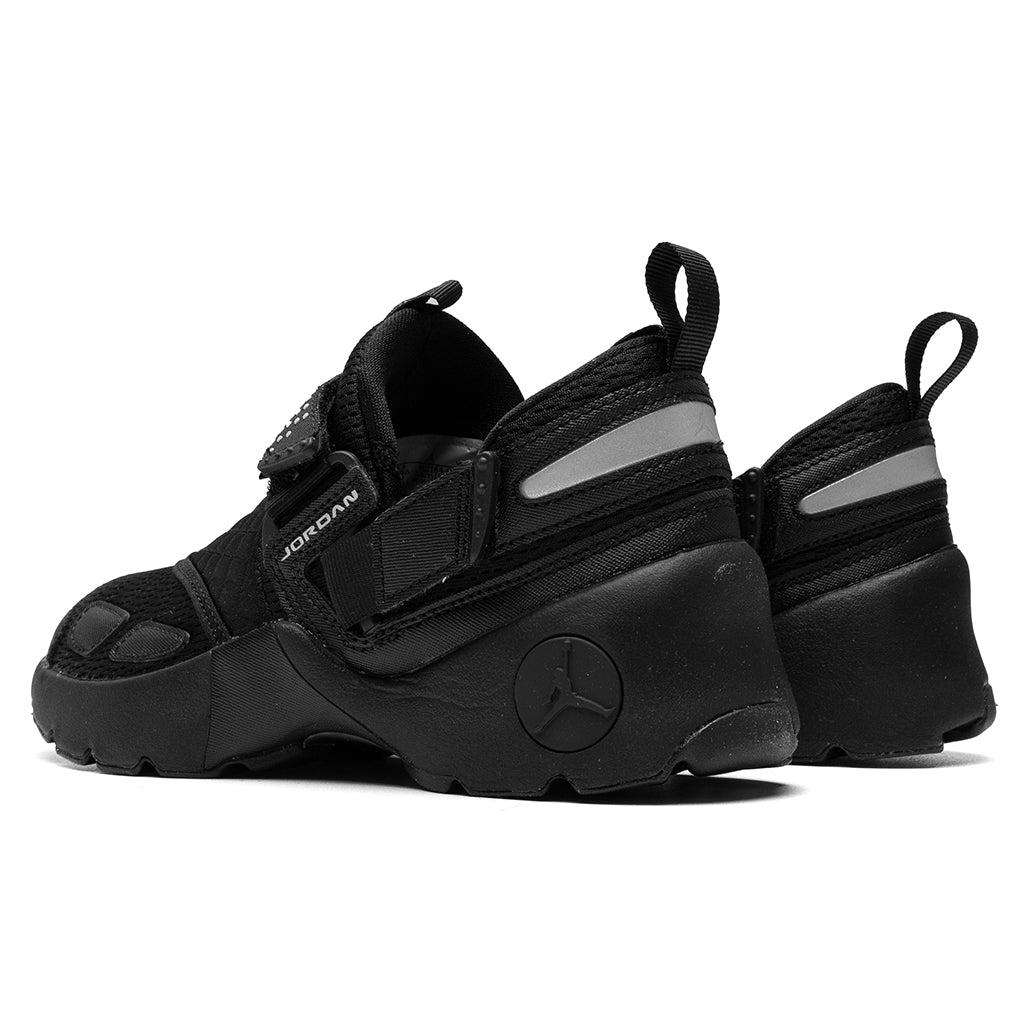 Women's Trunner LX - Black Female Product Image