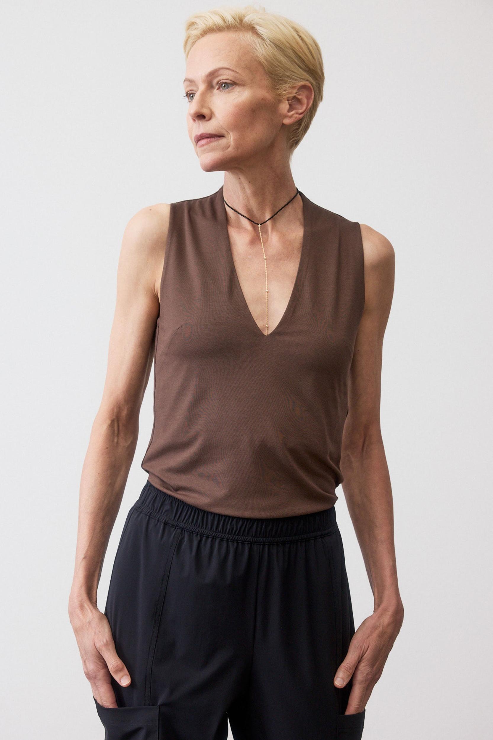 The Sculpted Tank Product Image