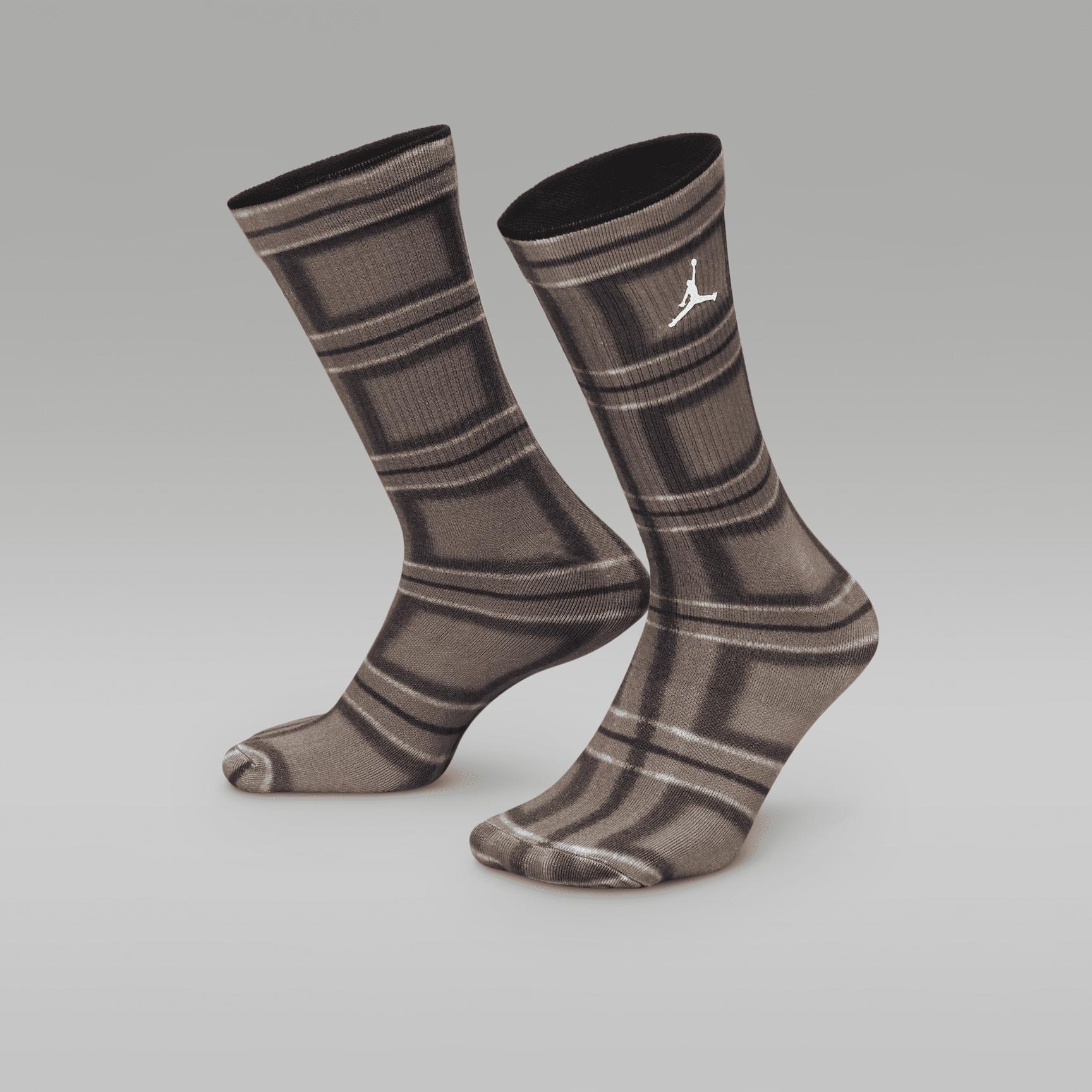 Jordan Everyday Essentials Holiday Crew Socks (1 Pair) Product Image