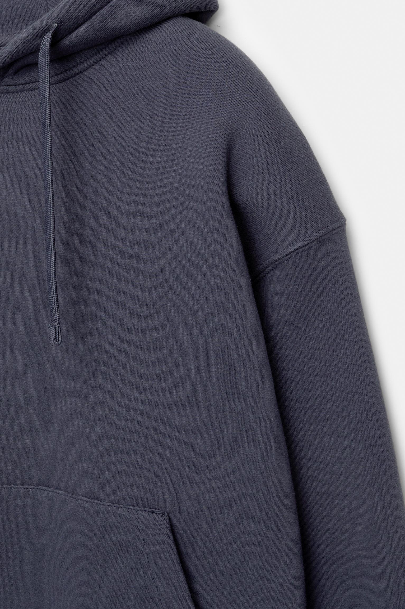 Basic hooded sweatshirt Product Image