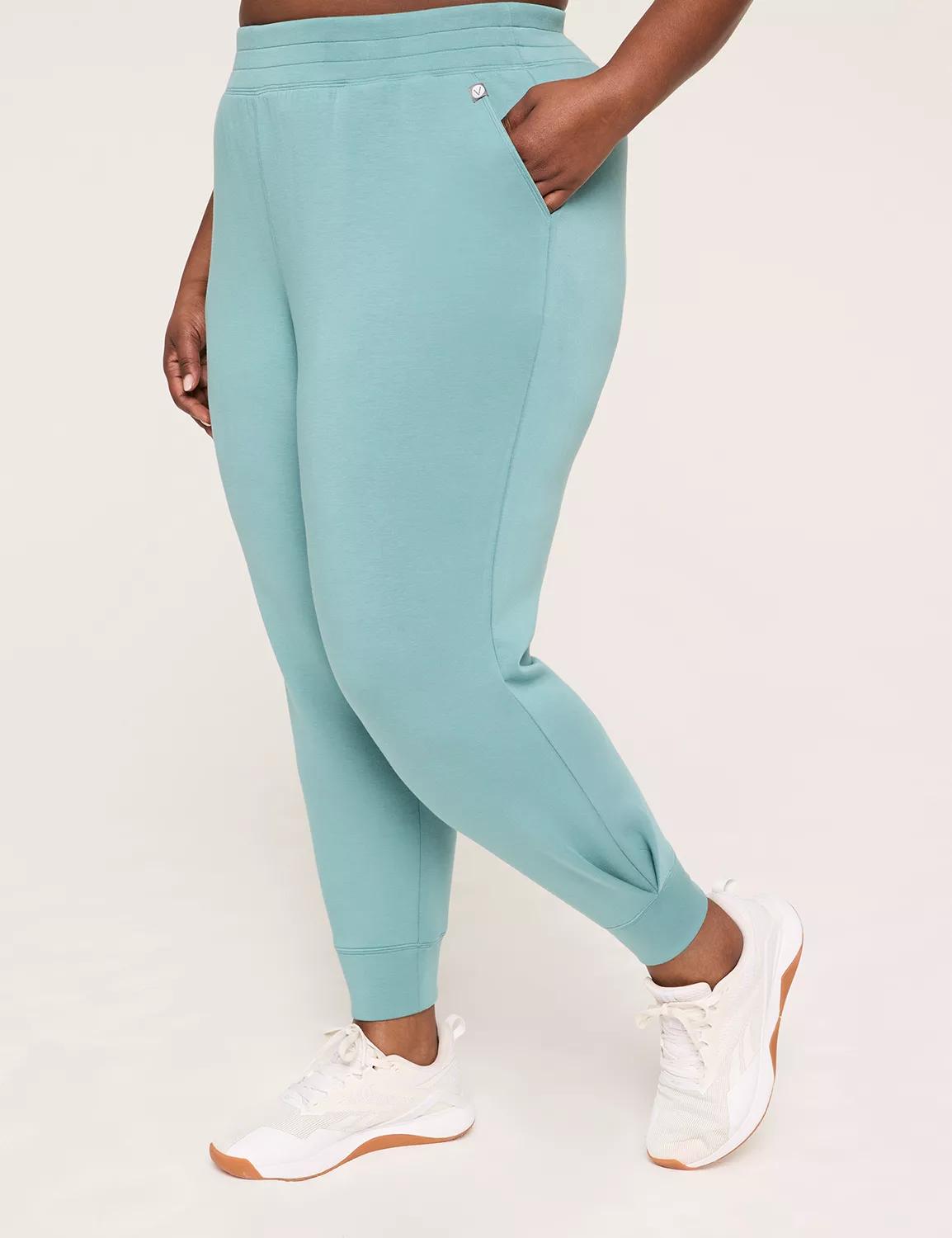 LIVI Journey Pleat-Detail Jogger Product Image