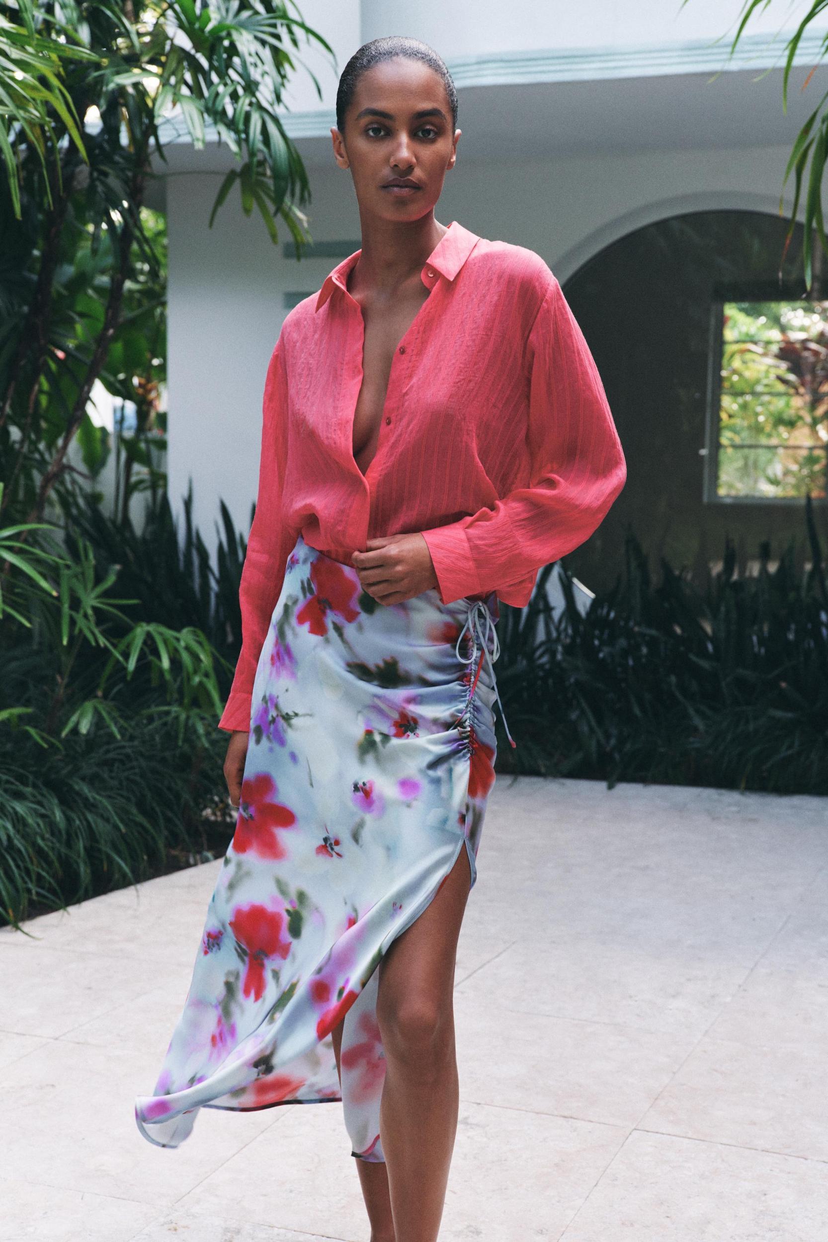 WOVEN STRIPE SHIRT Product Image