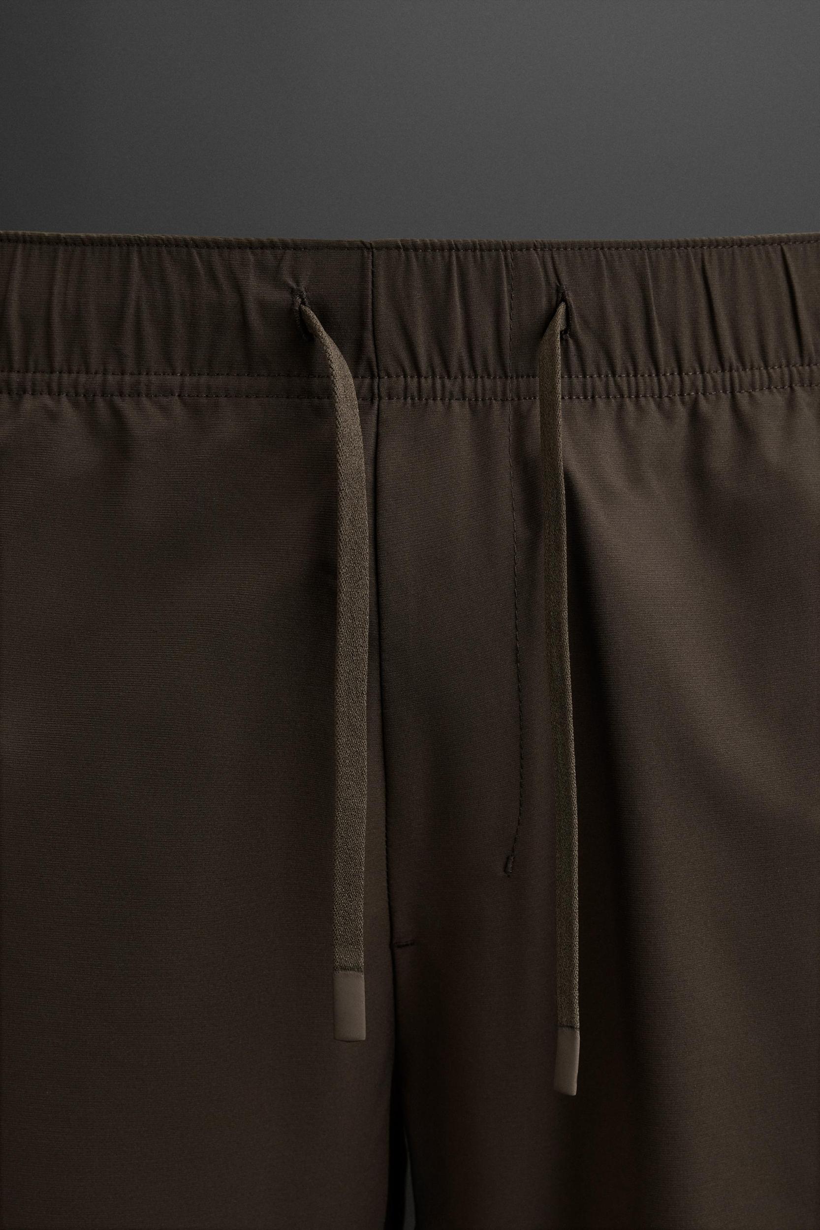 TECHNICAL PANTS Product Image