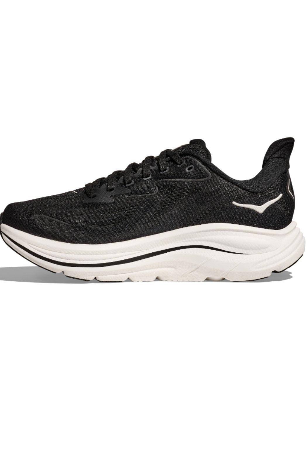 Women's Clifton 10 Female Product Image