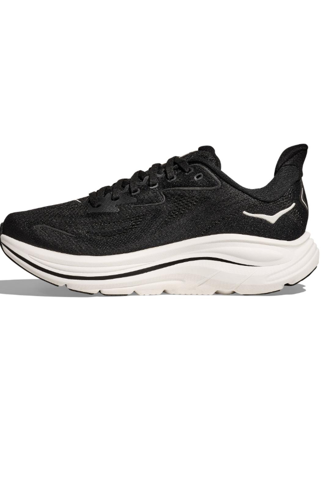 Women's Clifton 10 Female Product Image