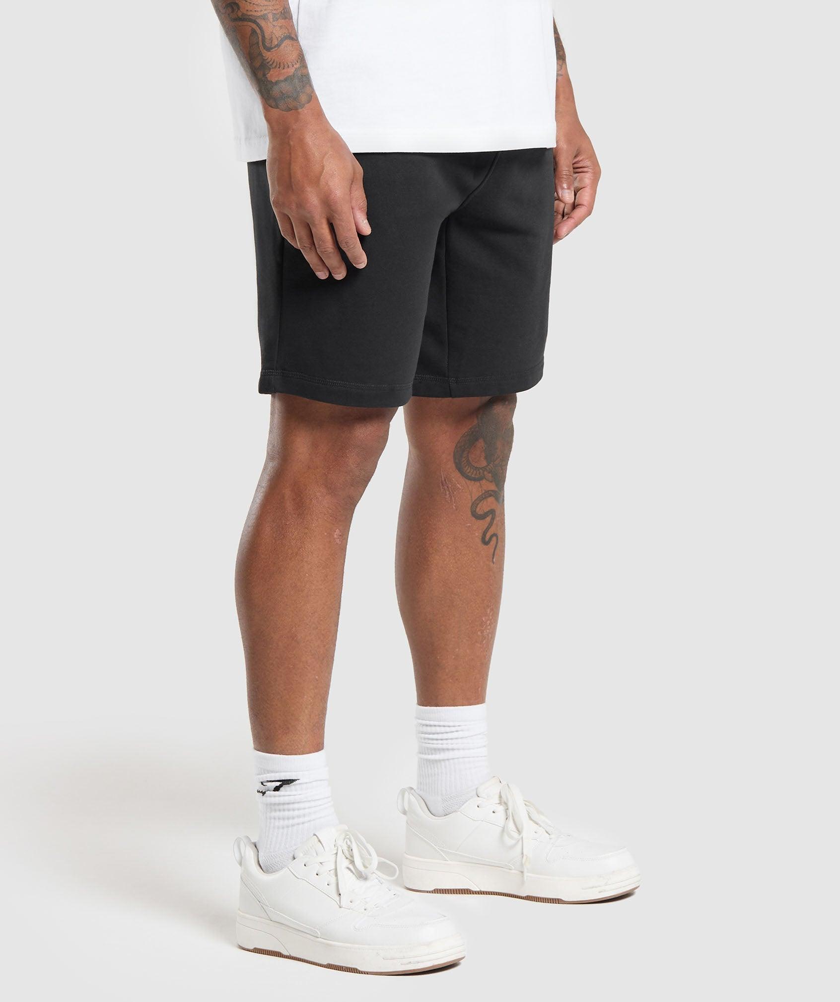 Gymshark Crest 9" Shorts - Black Male Product Image