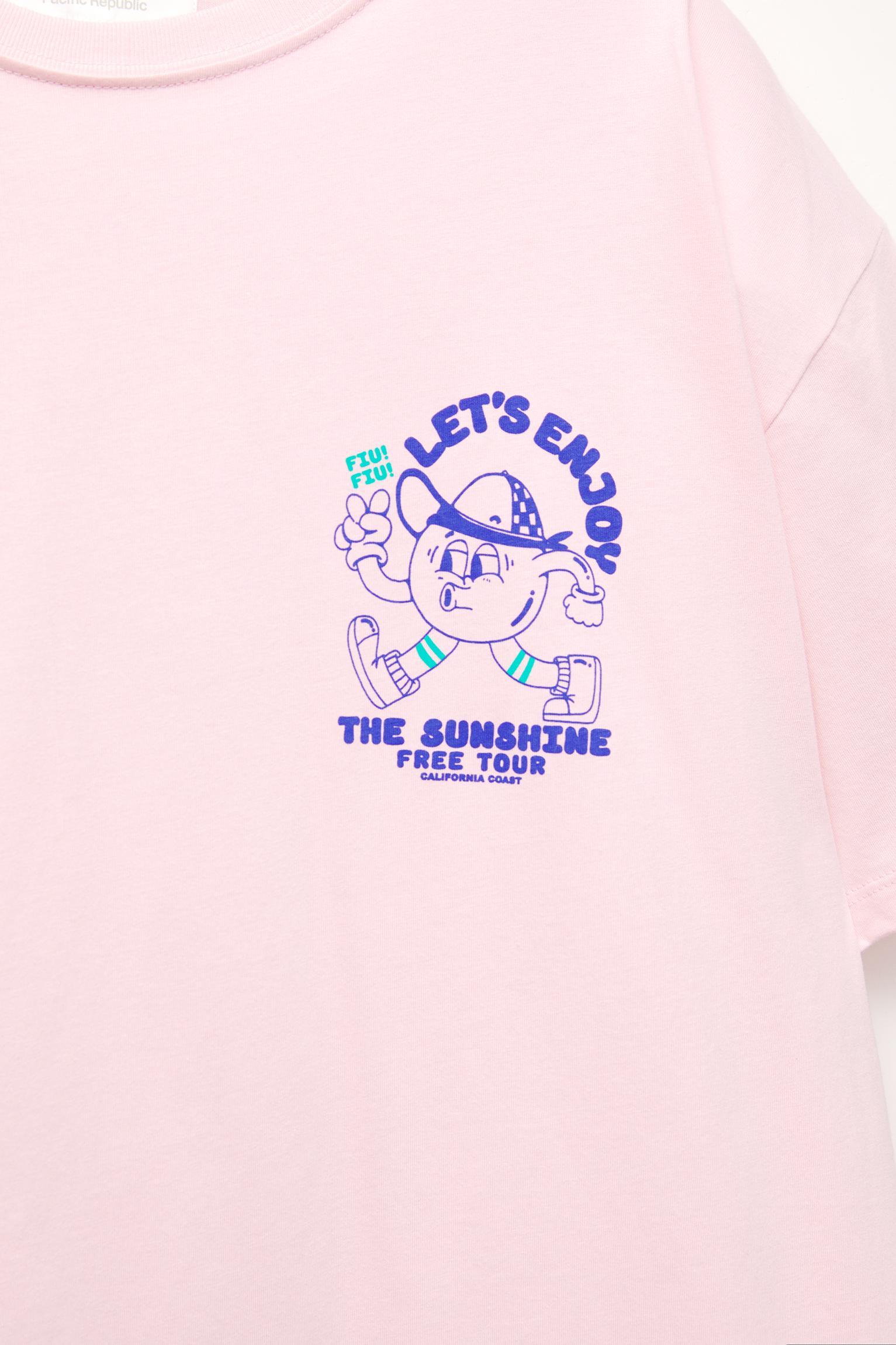 Pink T-shirt with sunshine graphic Product Image