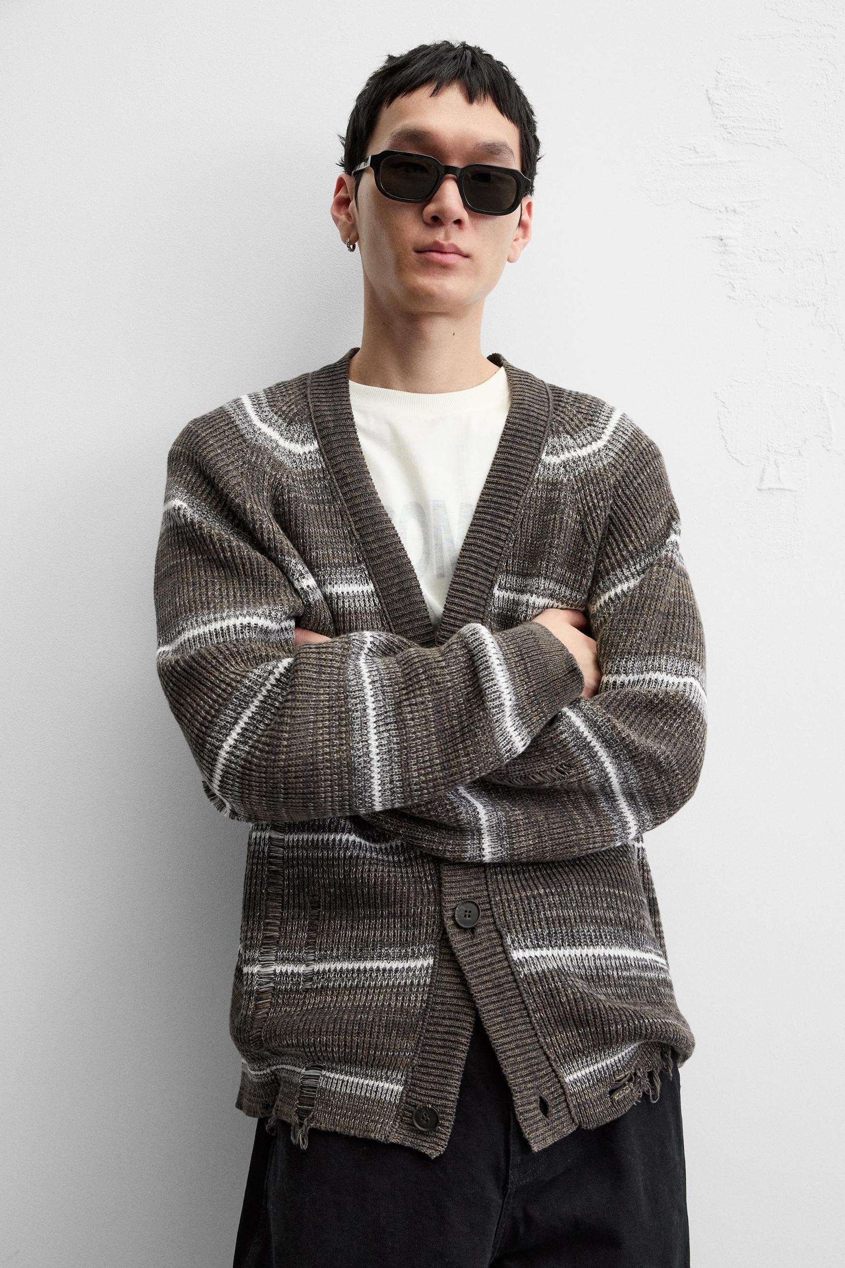 DISTRESSED STRIPED CARDIGAN Product Image