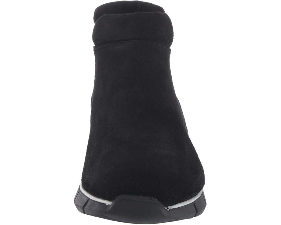 Echo Knit Slip On Sneaker Product Image