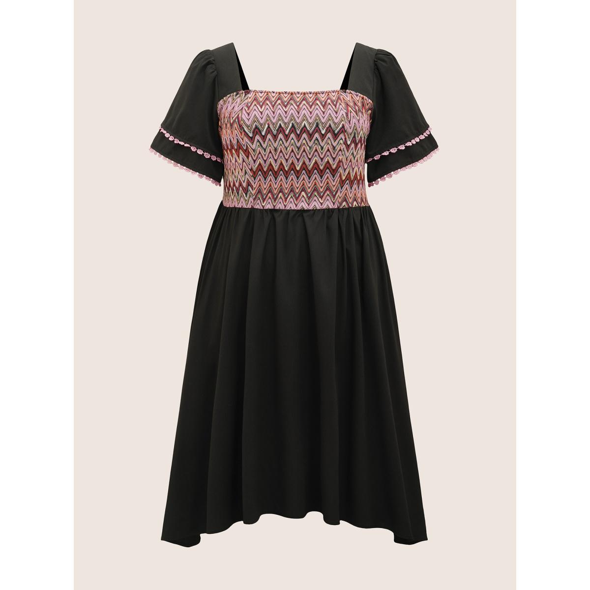 Plus Size Square Neck Textured Tiered Ruffle Sleeve Dress Black Women Resort Woven ribbon&lace trim Square Neck Short sleeve Curvy BloomChic 18-20/2X Product Image