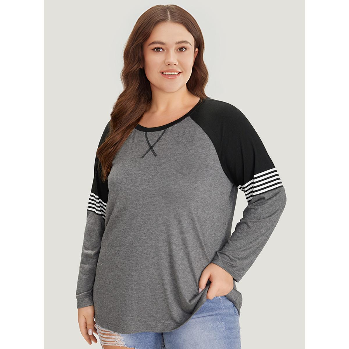 Plus Size Striped Contrast Raglan Sleeve T-shirt Gray Women Casual Striped Round Neck Everyday T-shirts BloomChic 26/4X Product Image