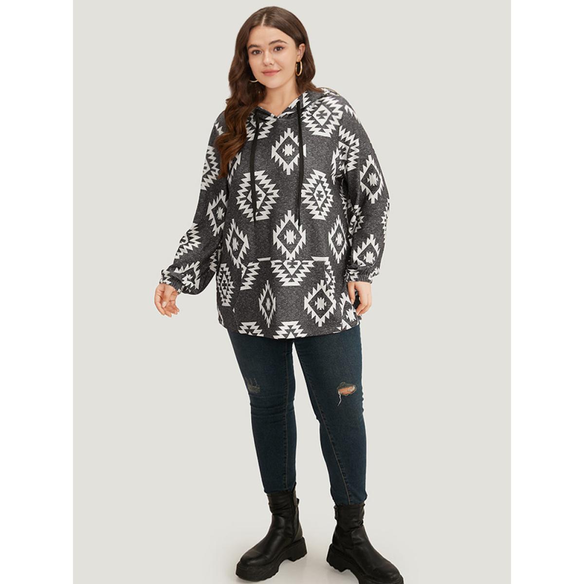 Plus Size Moroccan Print Hooded Pocket Sweatshirt Women Gray Casual Printed Hooded Dailywear Sweatshirts BloomChic 22-24/3X Product Image