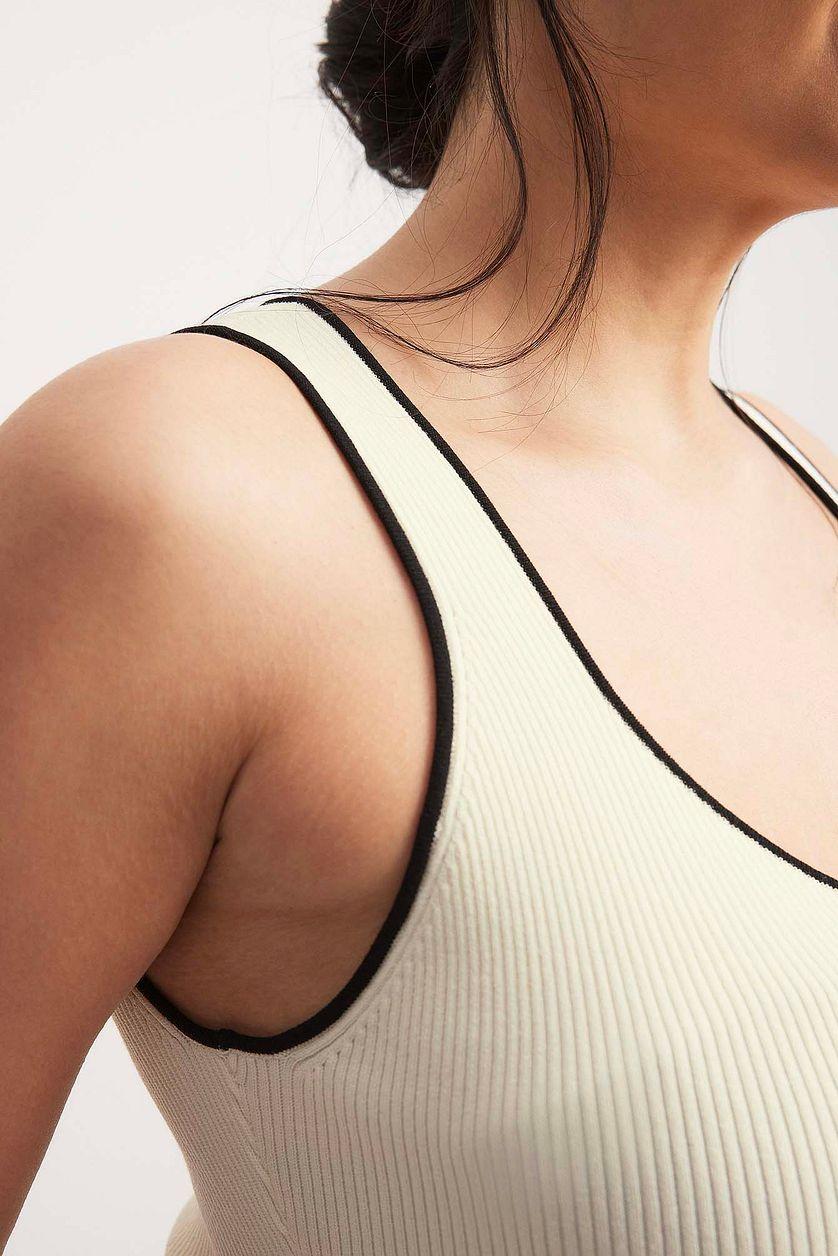 Knitted V-Neck Contrast Top Product Image